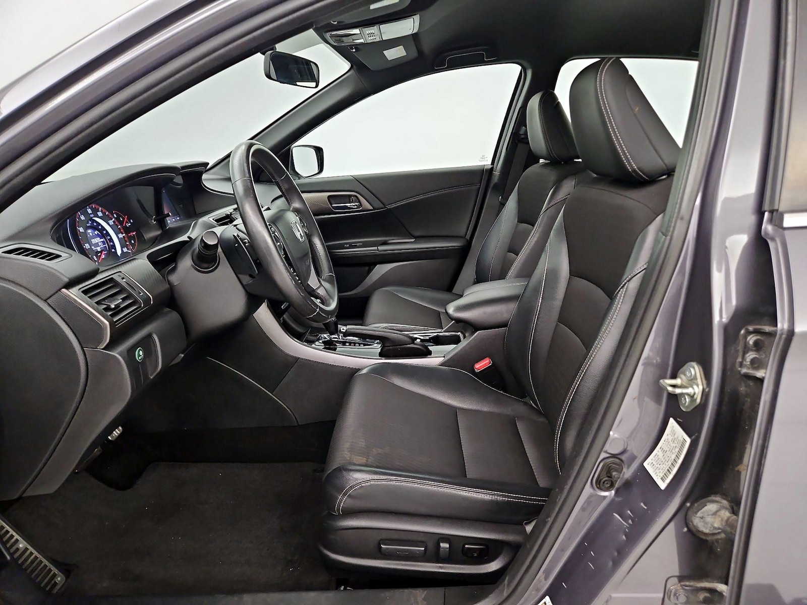 Power Seat(s) & Side Airbags
