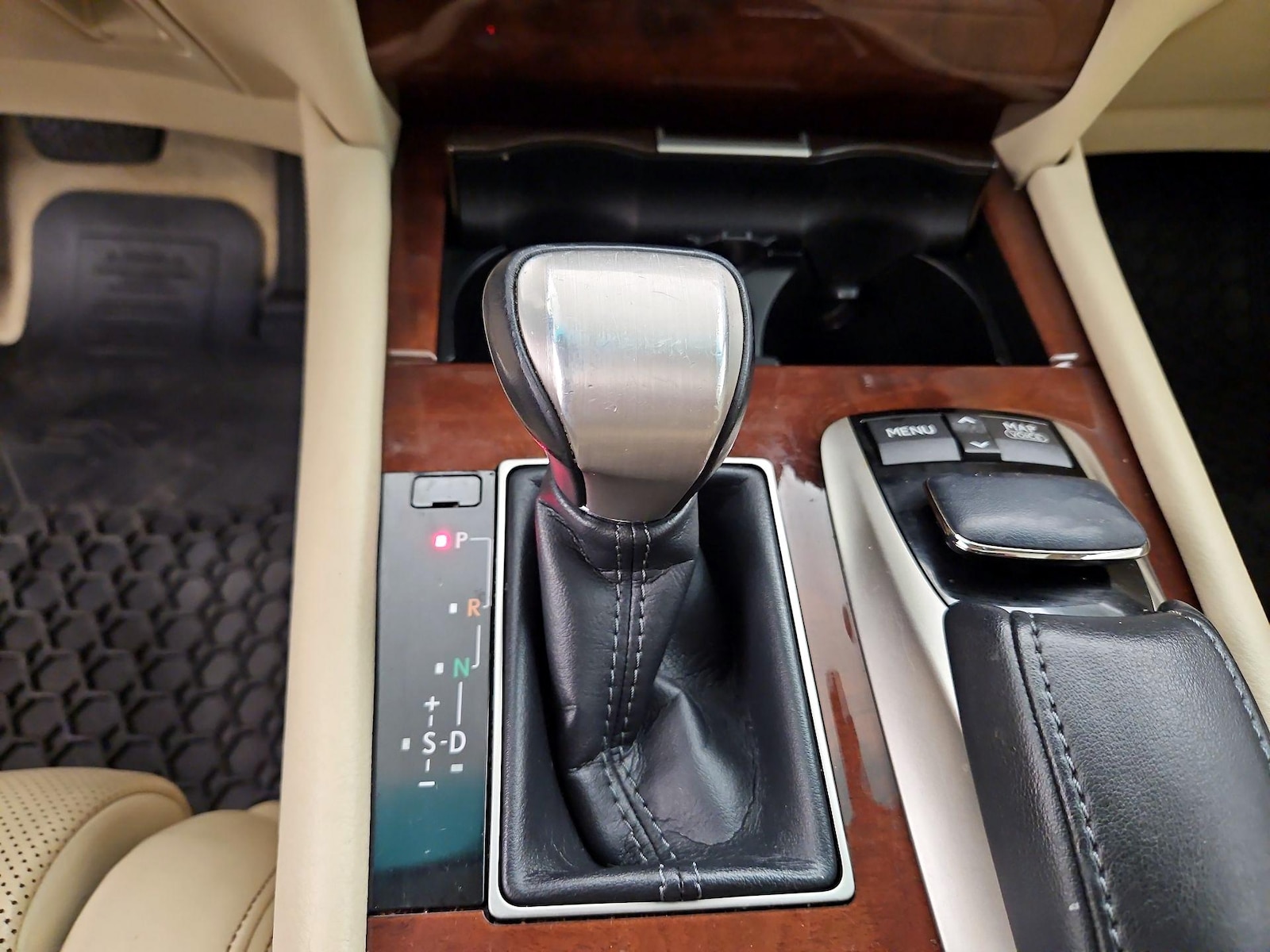 2014 Lexus LS Base - Photo 19