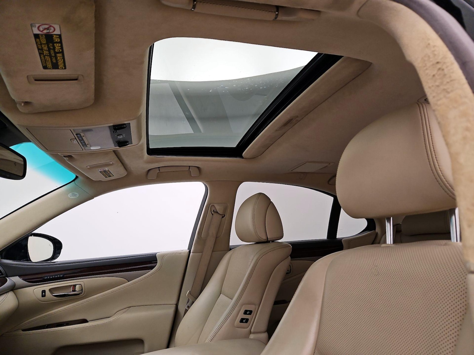 2014 Lexus LS Base - Photo 21