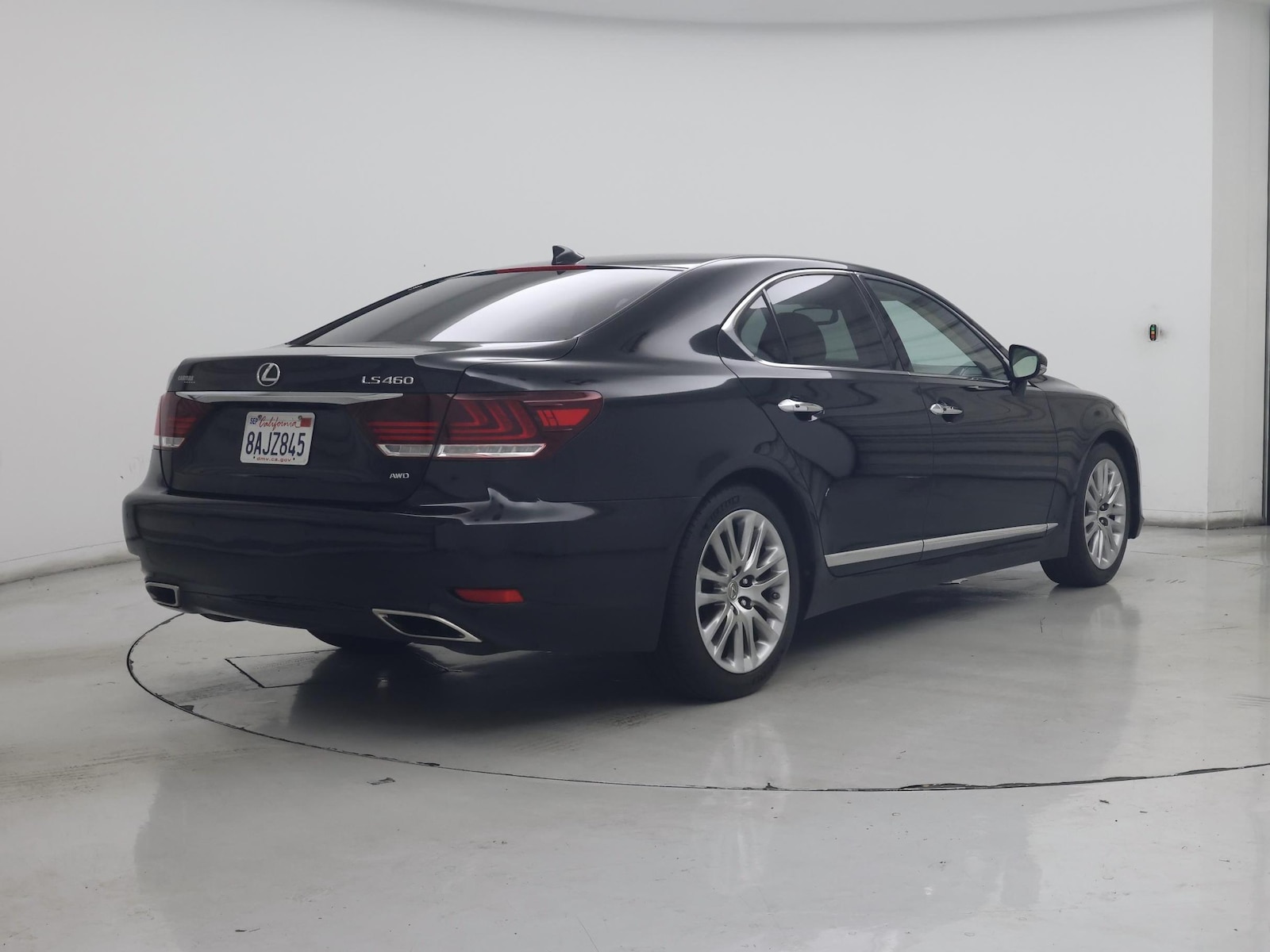 2014 Lexus LS Base - Photo 9