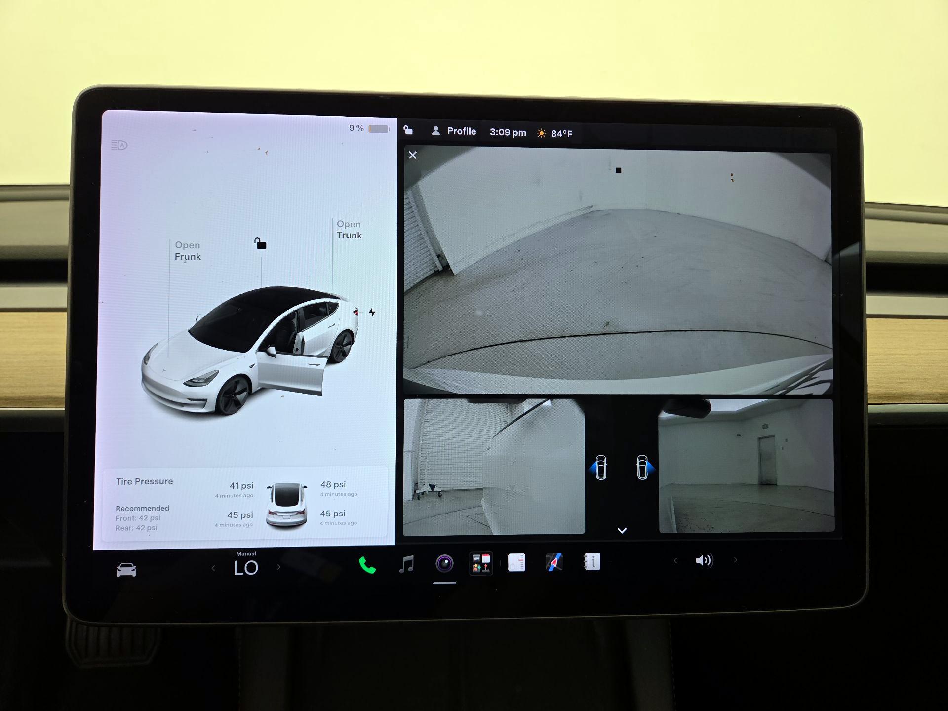 Thumbnail: 2021 Tesla Model 3 - 14