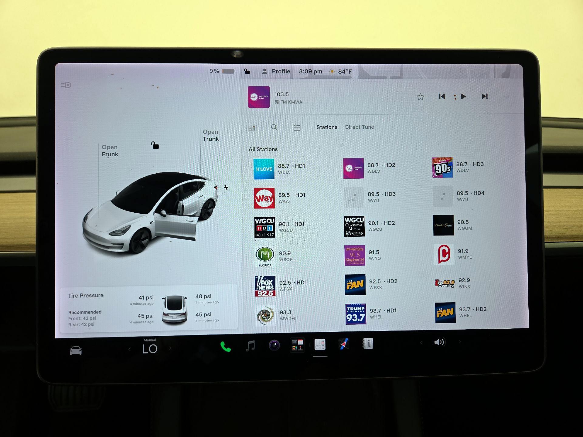 Thumbnail: 2021 Tesla Model 3 - 15