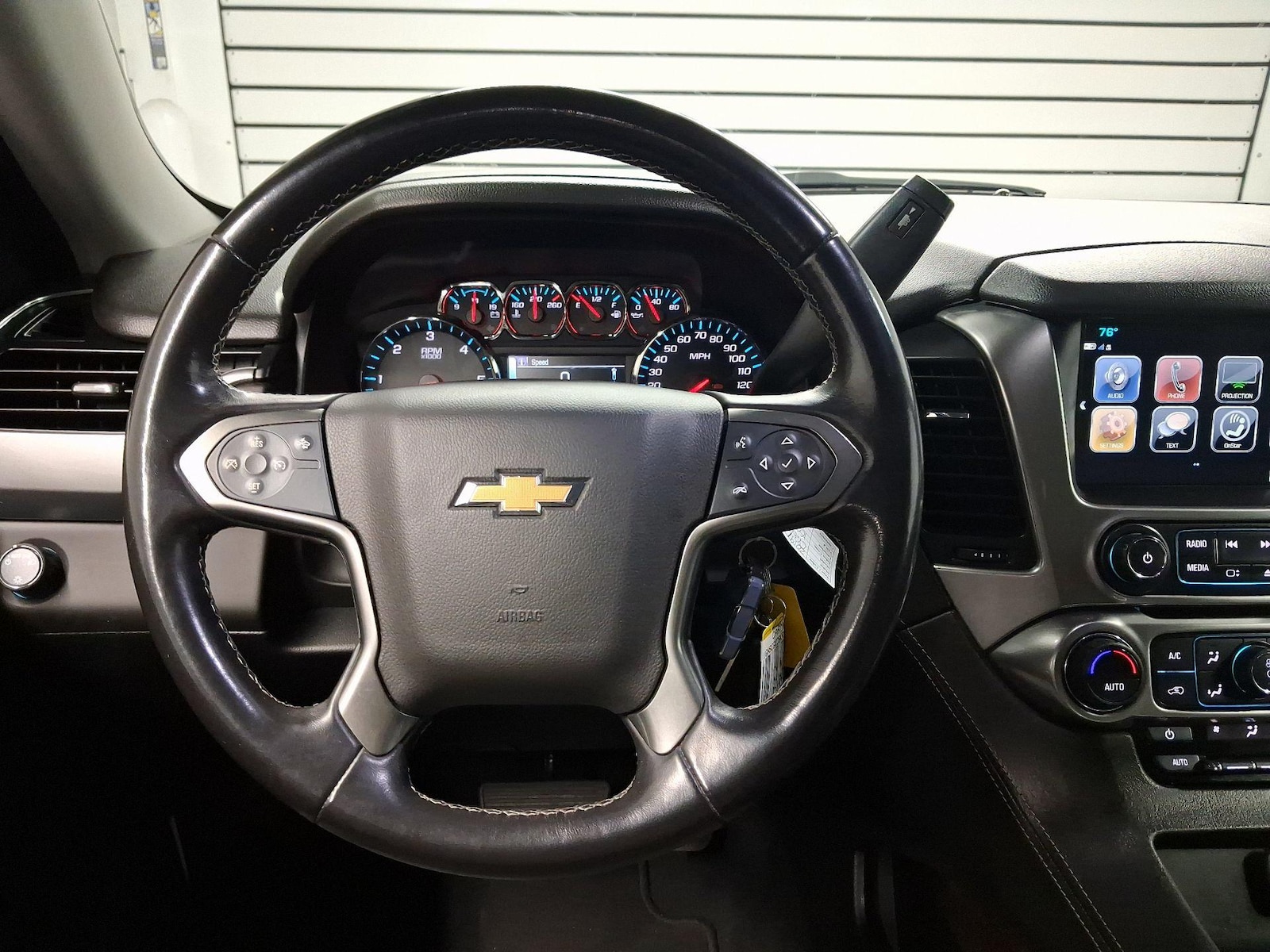 2019 Chevrolet Suburban LS - Photo 11
