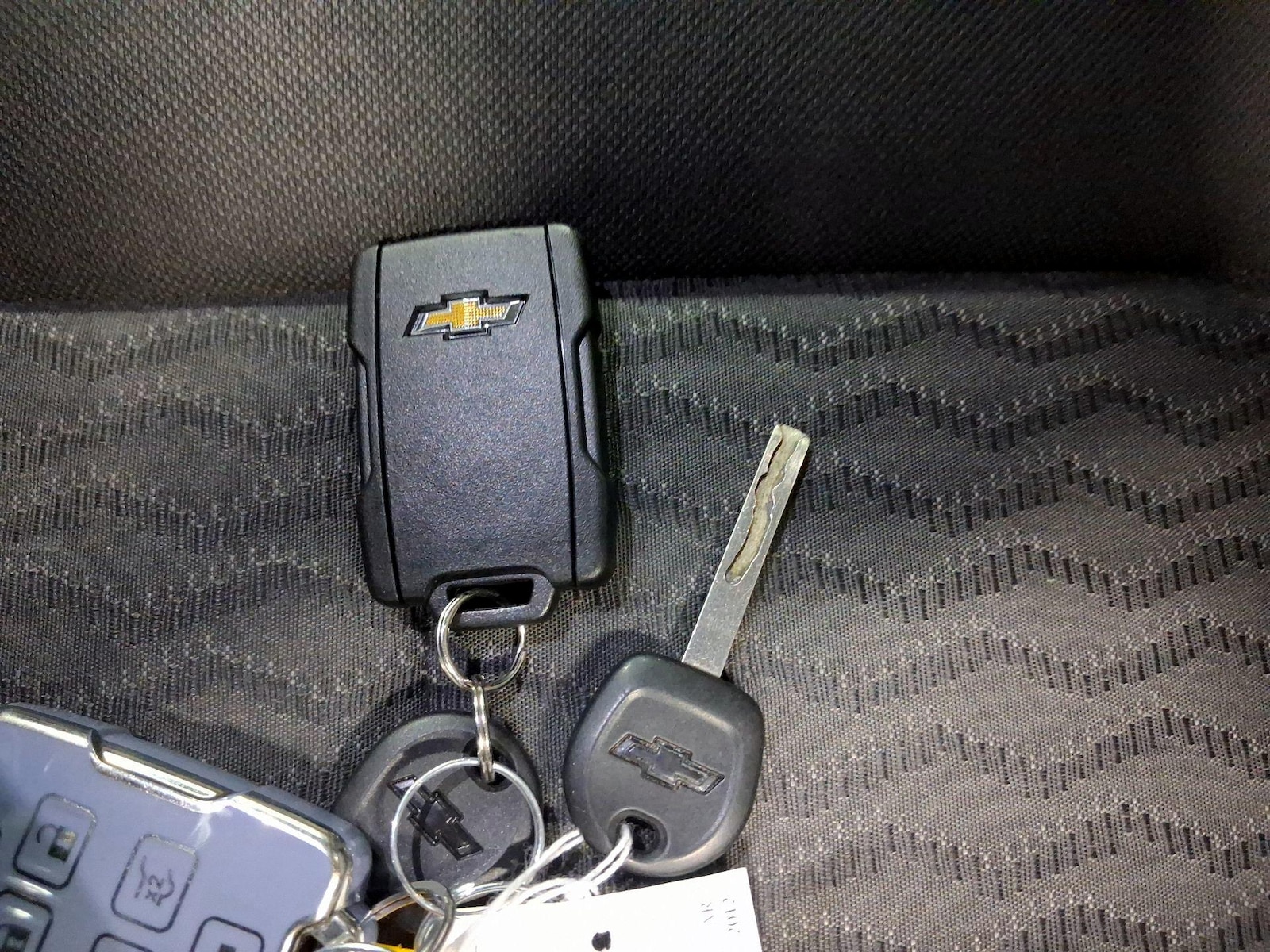 2019 Chevrolet Suburban LS - Photo 19