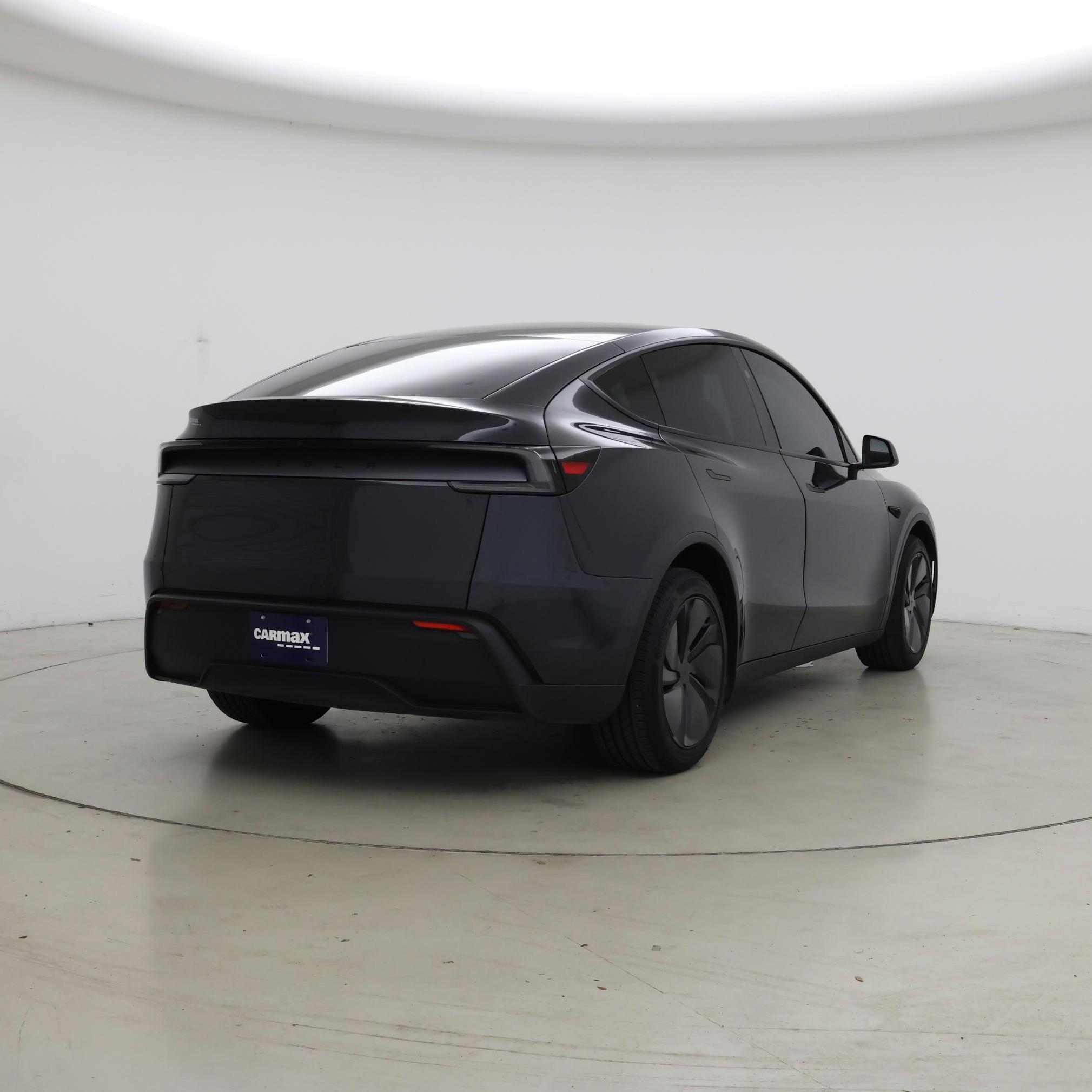 Thumbnail: 2026 Tesla Model Y - 8