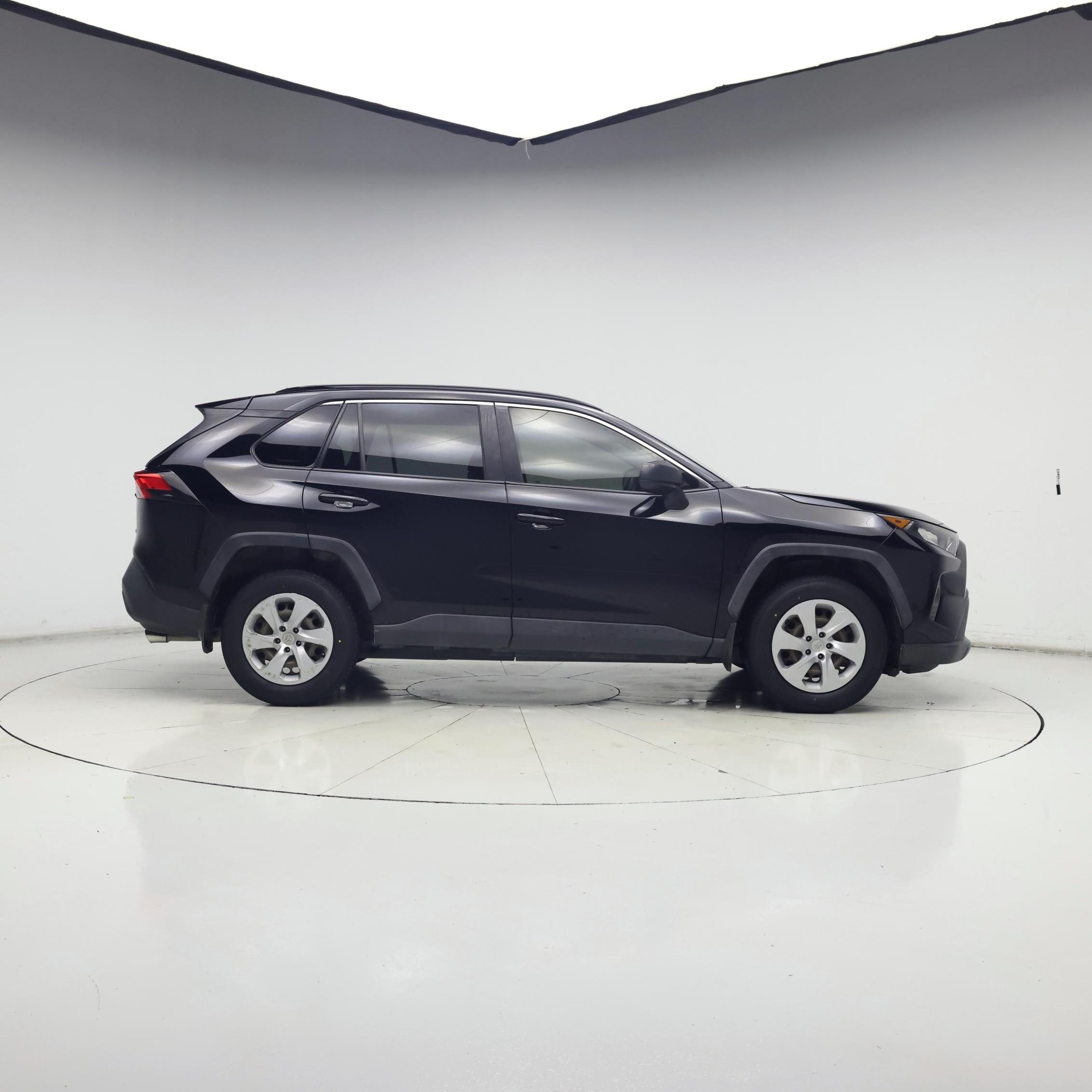 Thumbnail: 2020 Toyota RAV4 - 7