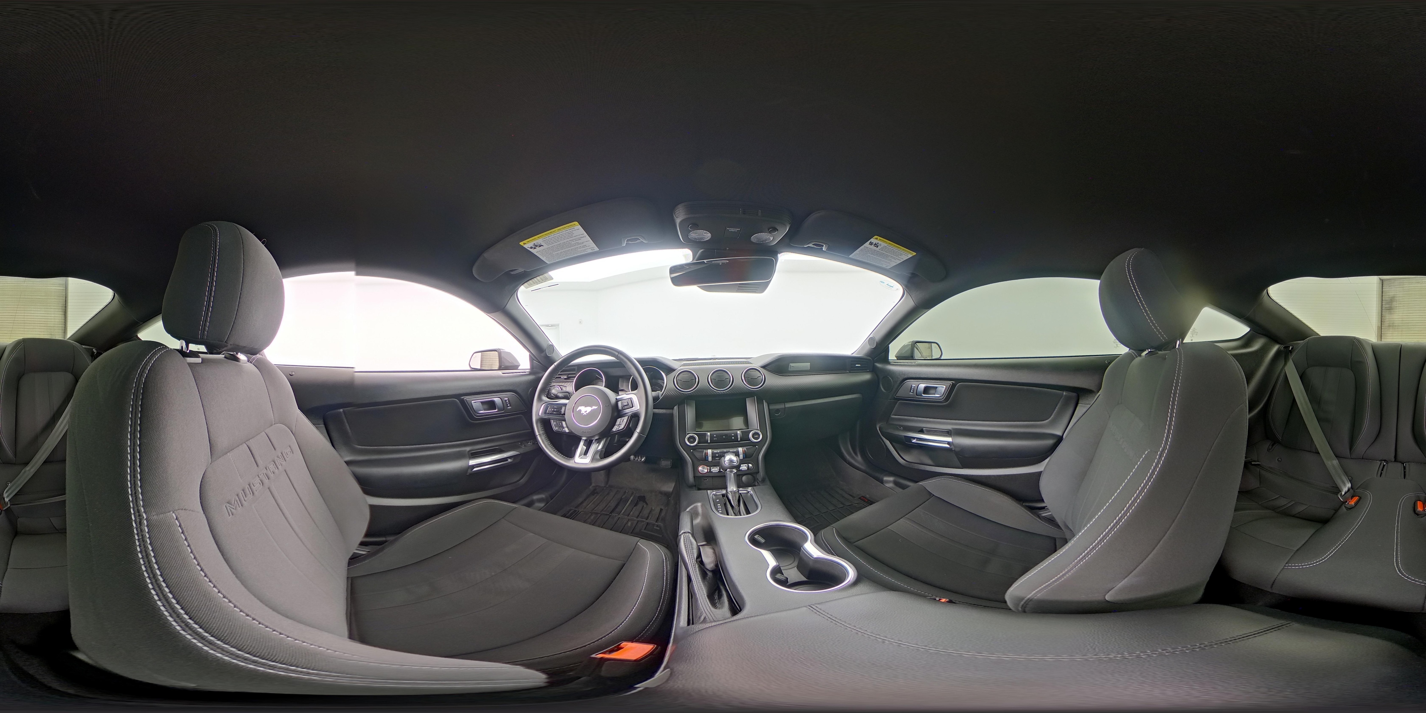 2023 Ford Mustang EcoBoost - Photo 22