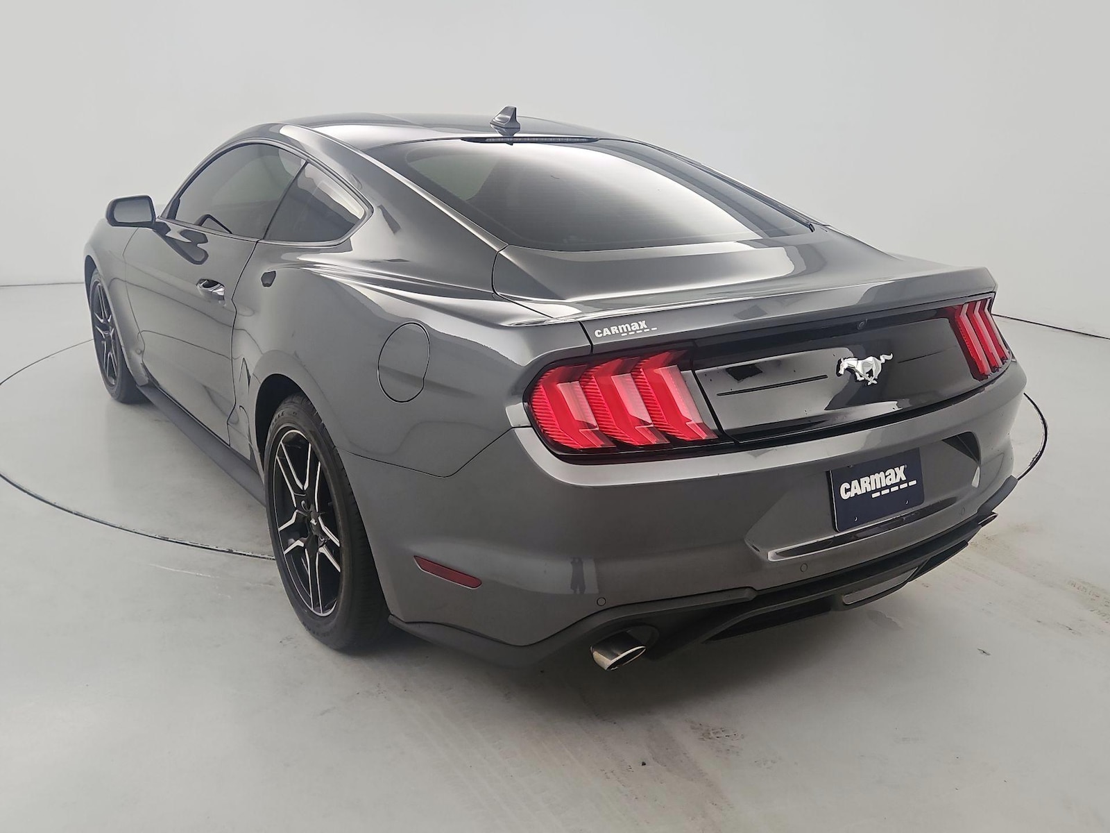 2023 Ford Mustang EcoBoost - Photo 7