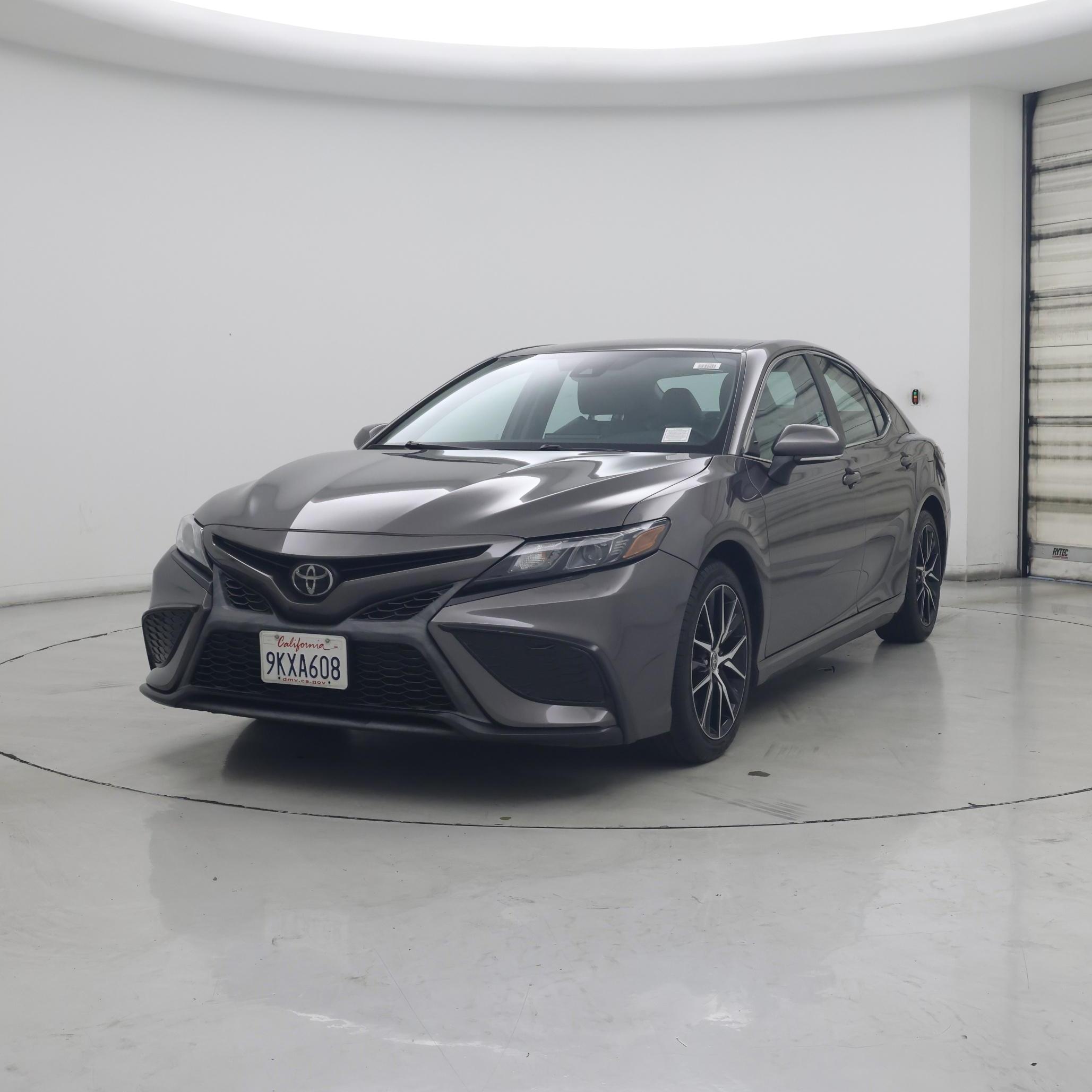 Thumbnail: 2022 Toyota Camry - 4