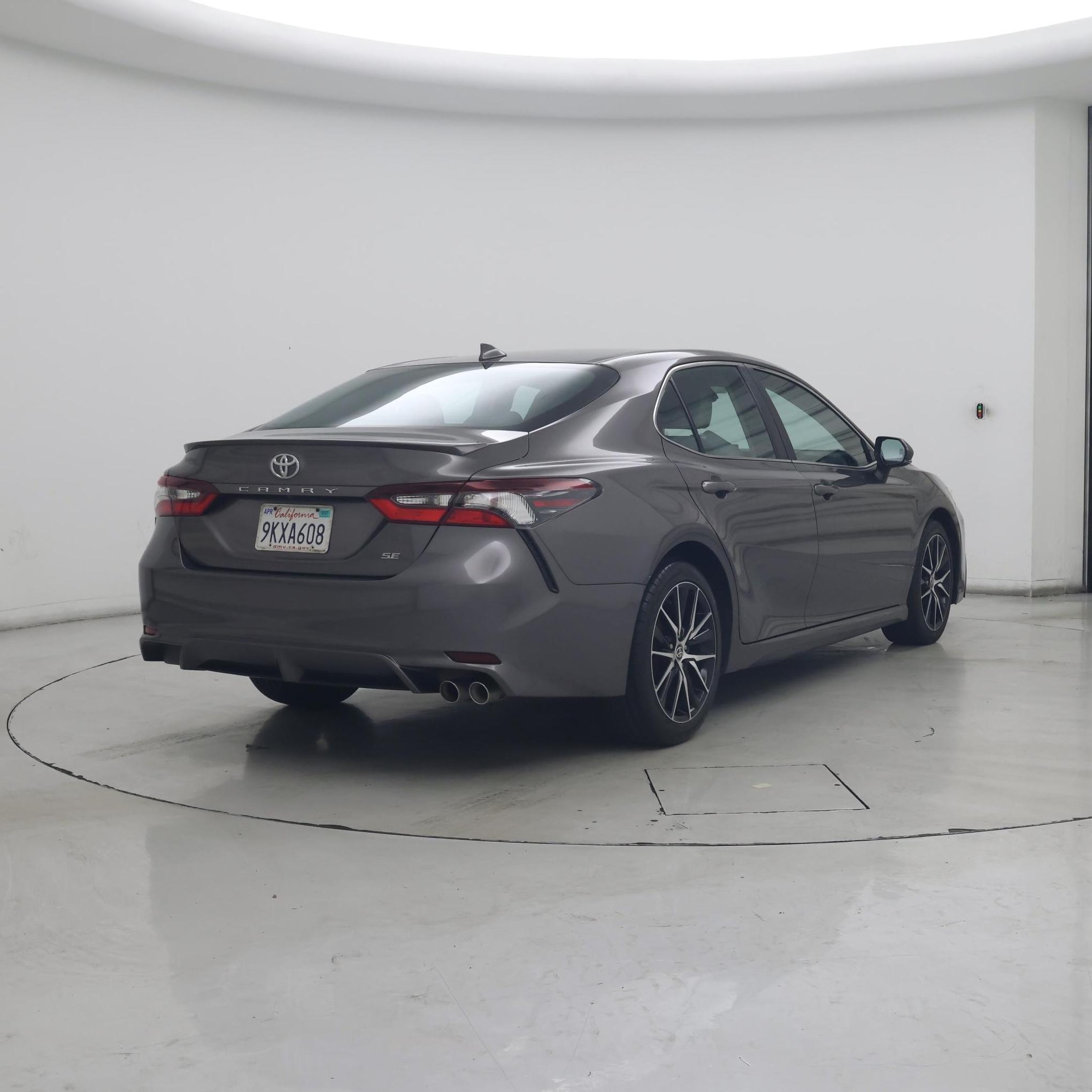 Thumbnail: 2022 Toyota Camry - 8