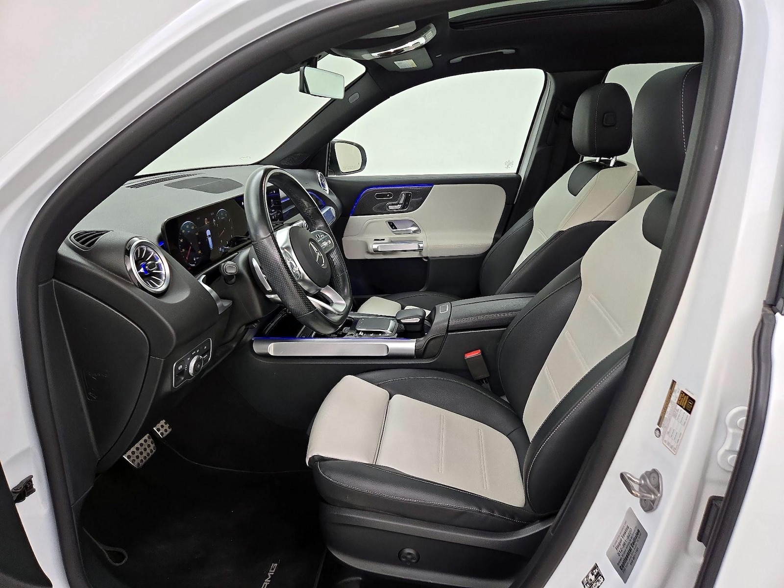 2023 Mercedes-Benz GLB Base - Photo 12