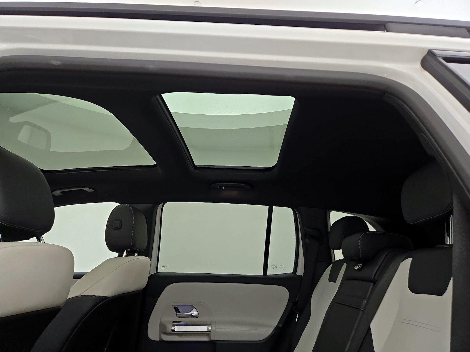 2023 Mercedes-Benz GLB Base - Photo 25