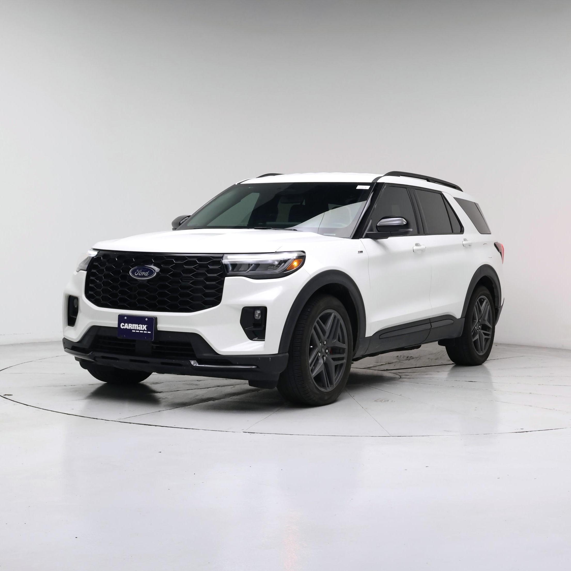 Thumbnail: 2025 Ford Explorer - 4