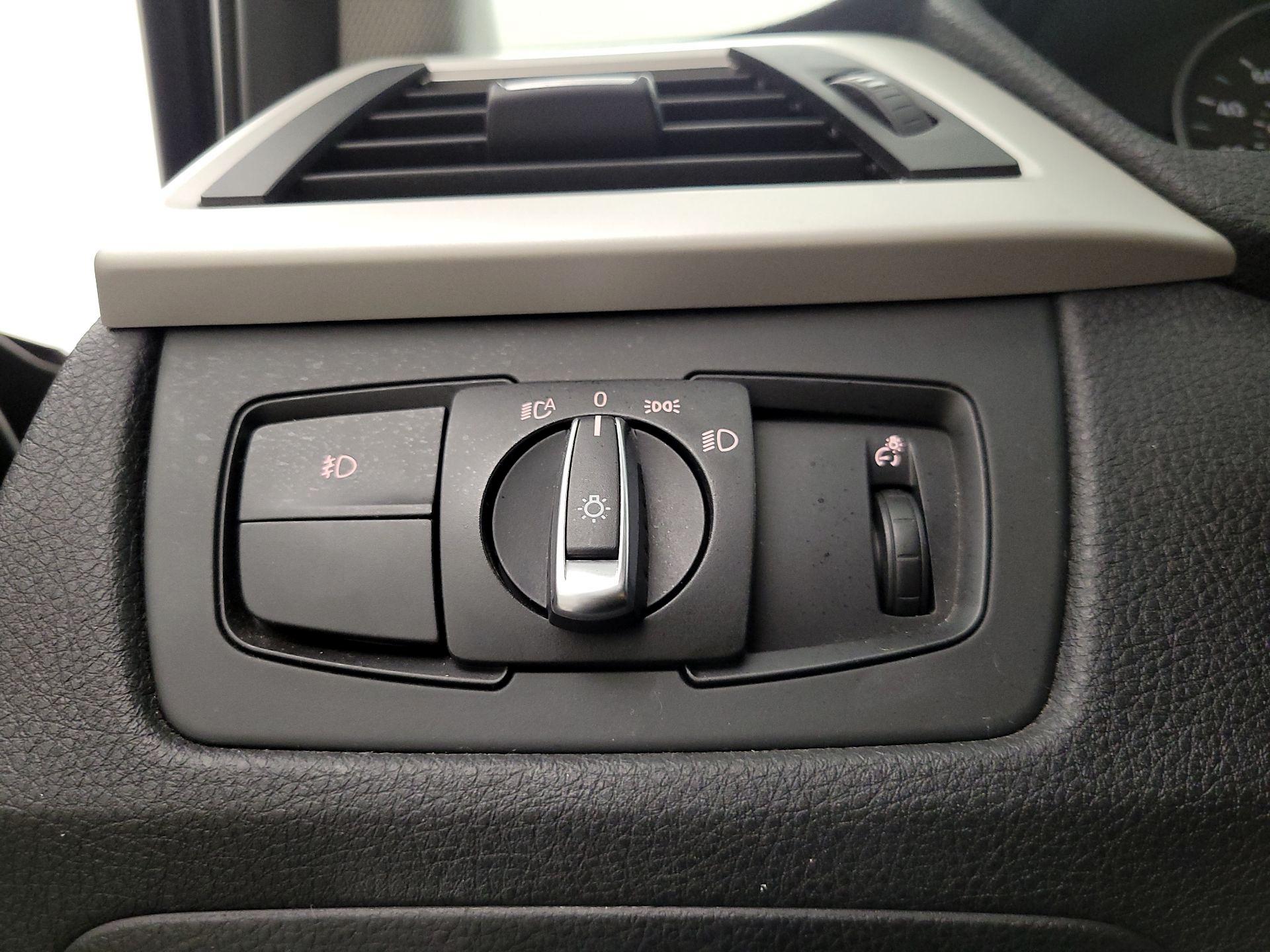 Thumbnail: 2014 BMW 3 Series - 13