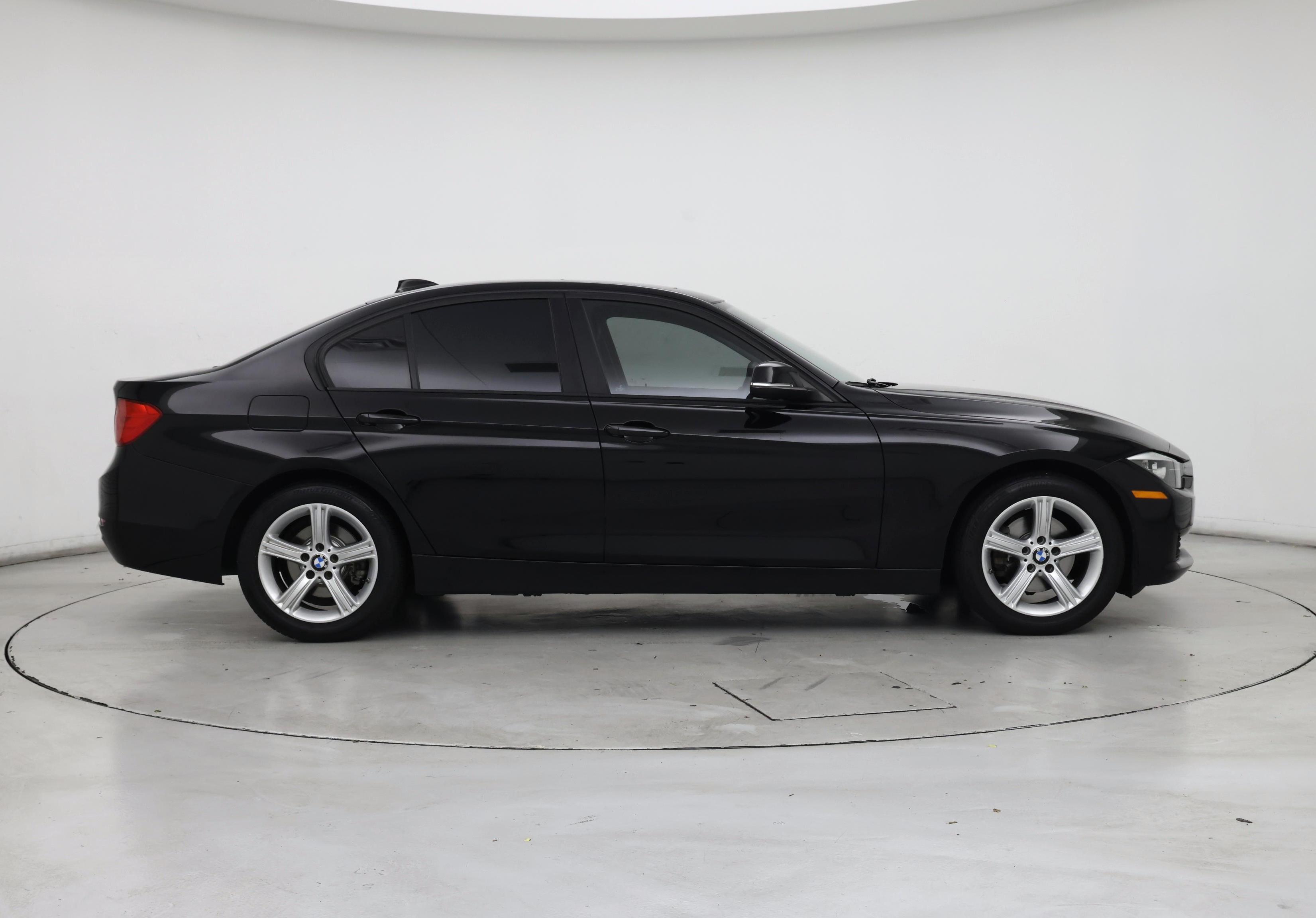 Thumbnail: 2014 BMW 3 Series - 7