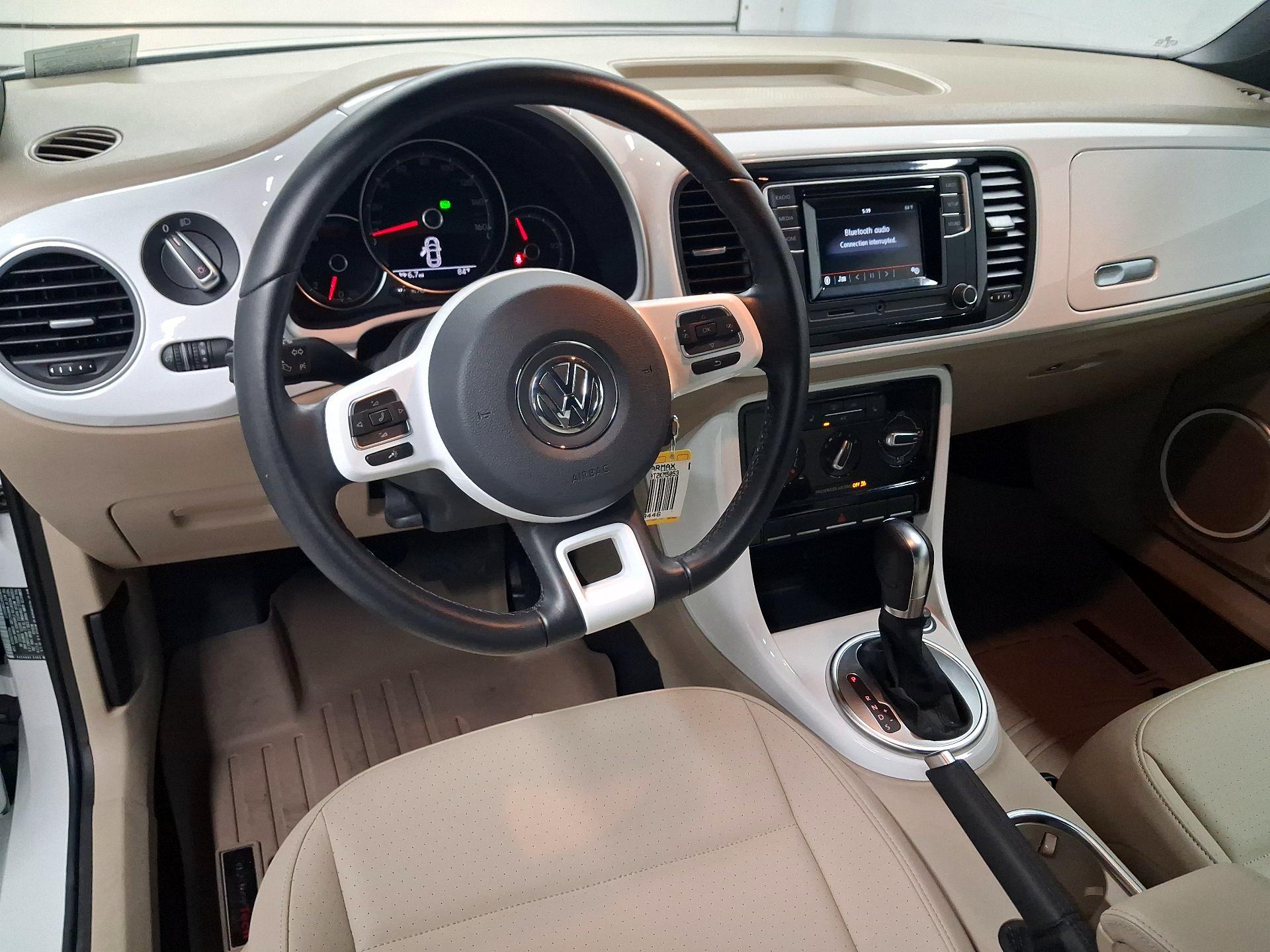Thumbnail: 2019 Volkswagen Beetle - 9