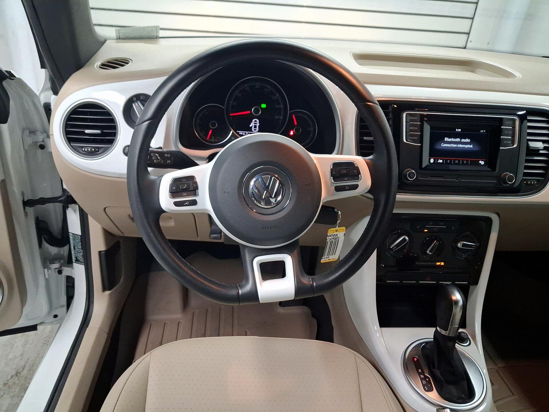 Thumbnail: 2019 Volkswagen Beetle - 10