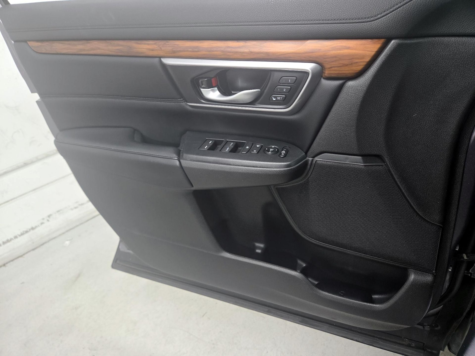 2021 Honda CR-V Touring - Photo 13