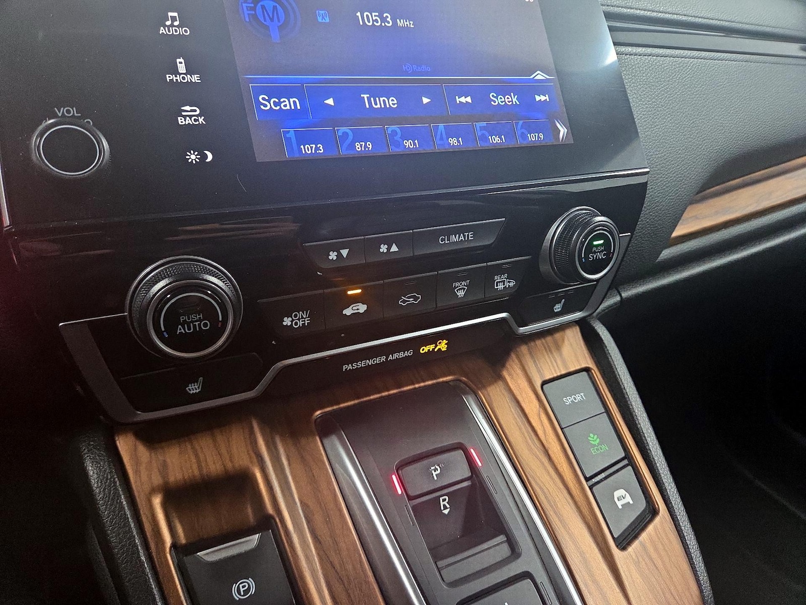 2021 Honda CR-V Touring - Photo 16