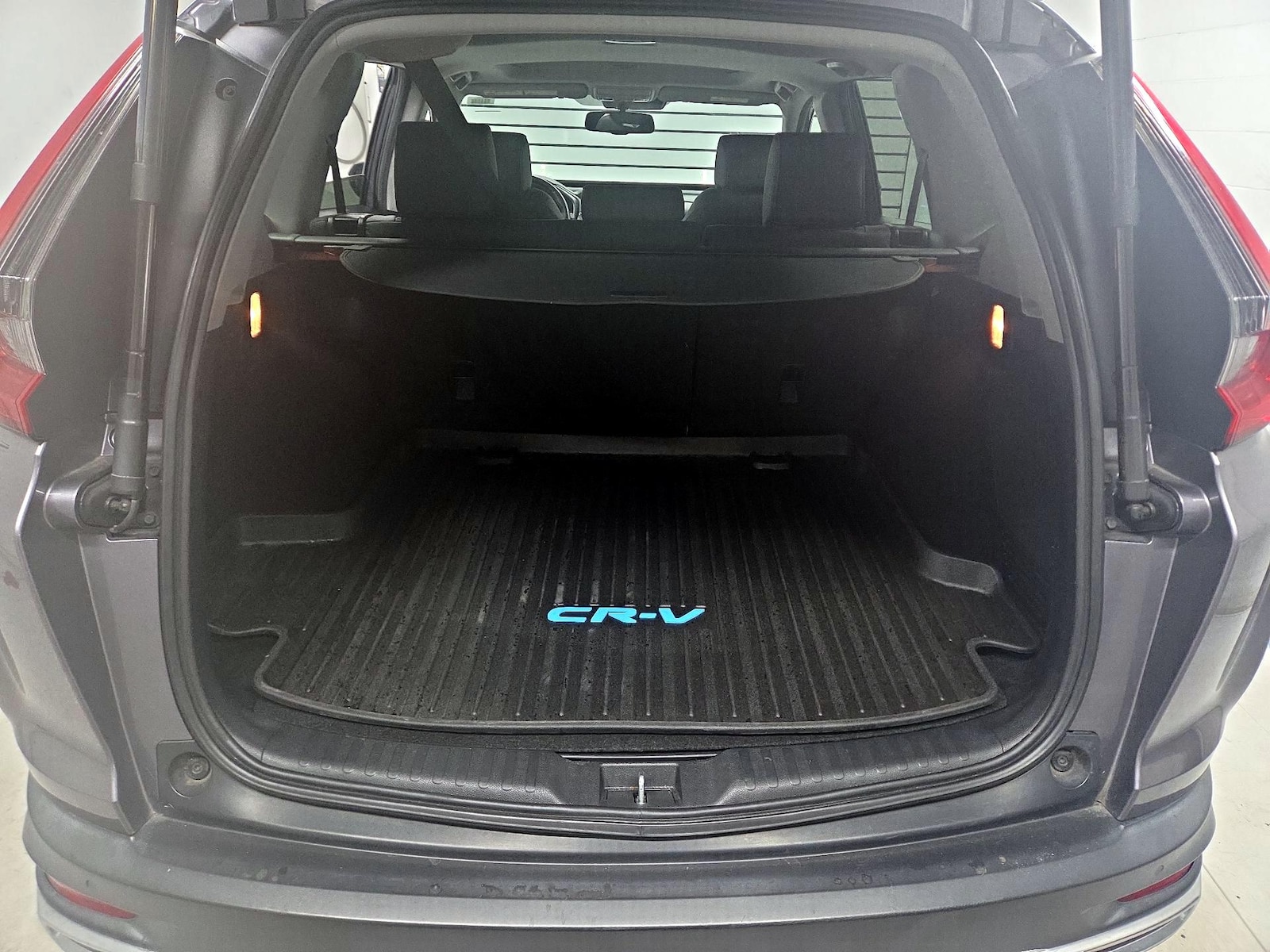 2021 Honda CR-V Touring - Photo 19