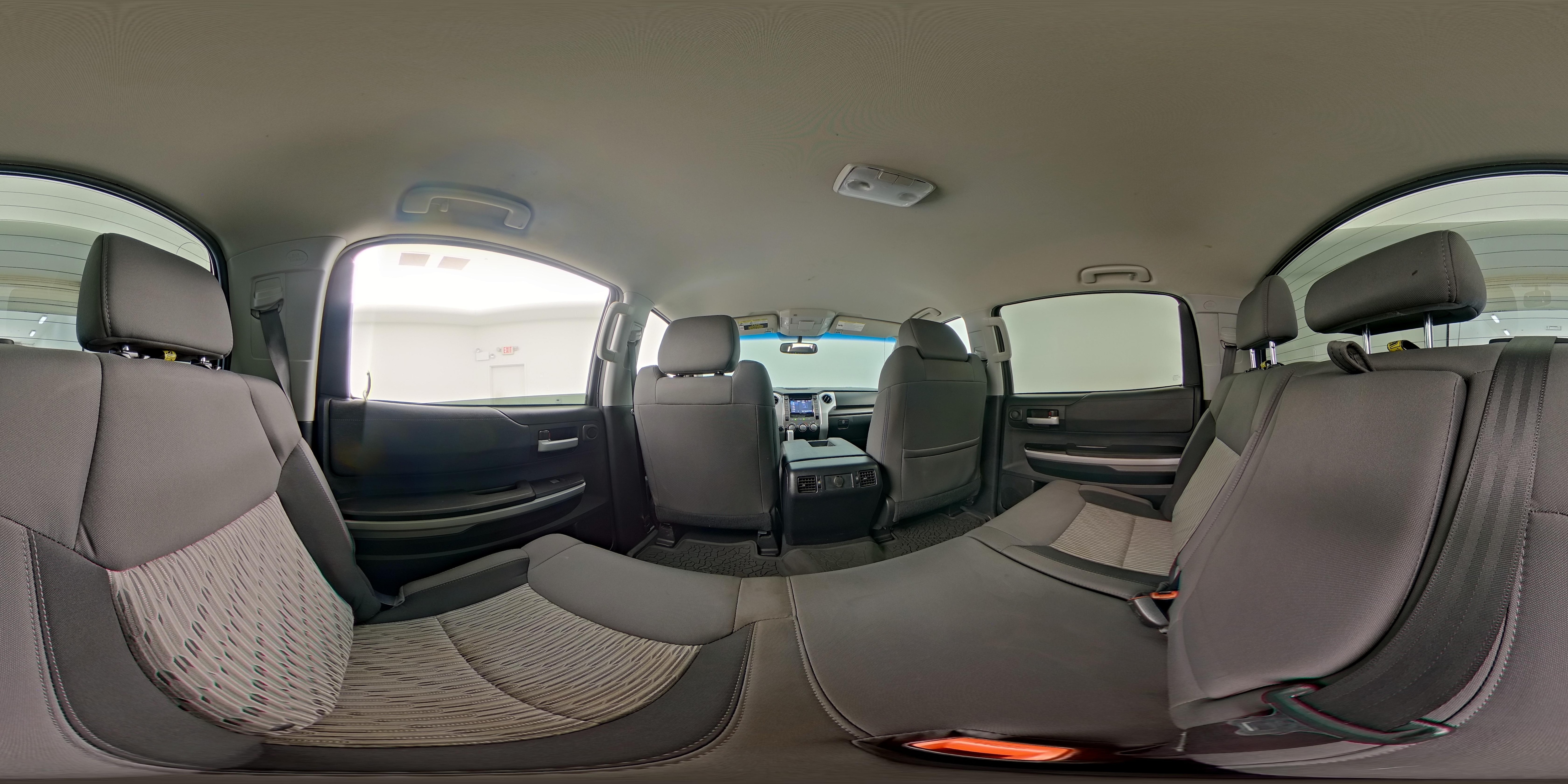 2017 Toyota Tundra SR5 - Photo 25