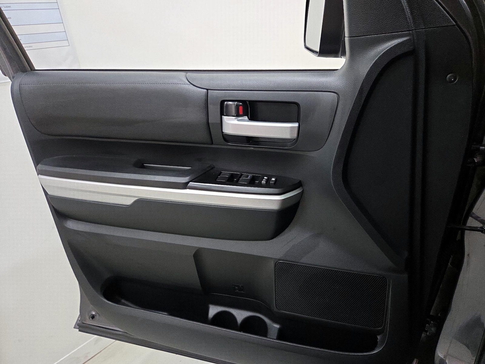 2017 Toyota Tundra SR5 - Photo 13