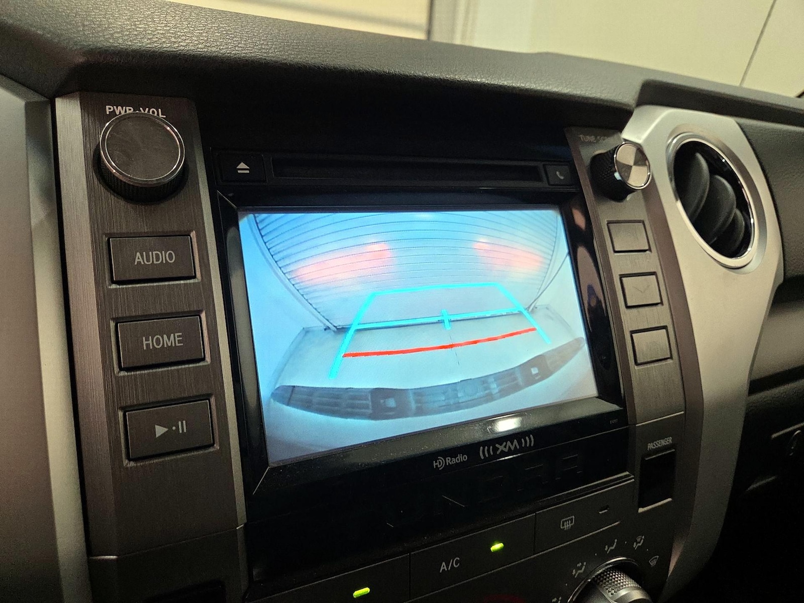 2017 Toyota Tundra SR5 - Photo 15