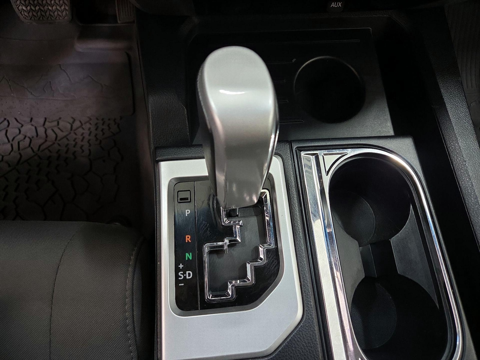 2017 Toyota Tundra SR5 - Photo 18