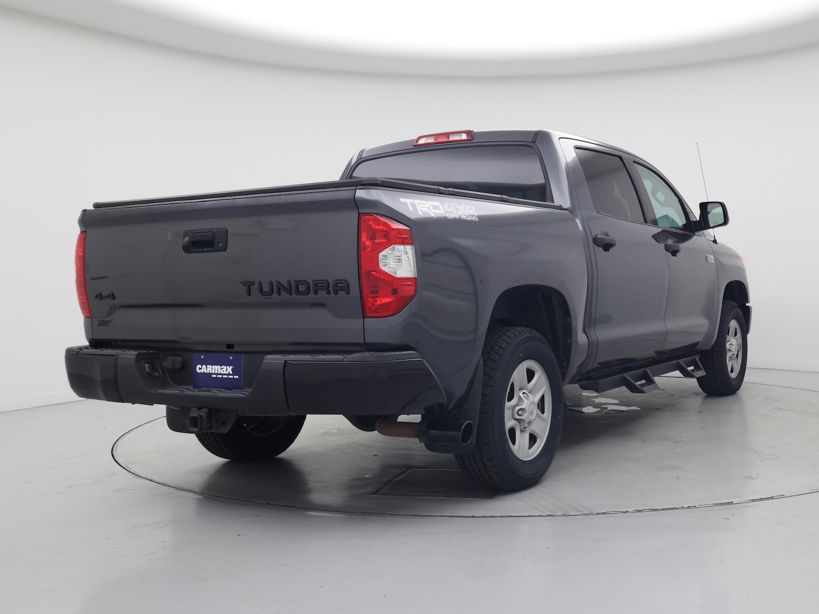 2017 Toyota Tundra SR5 - Photo 9