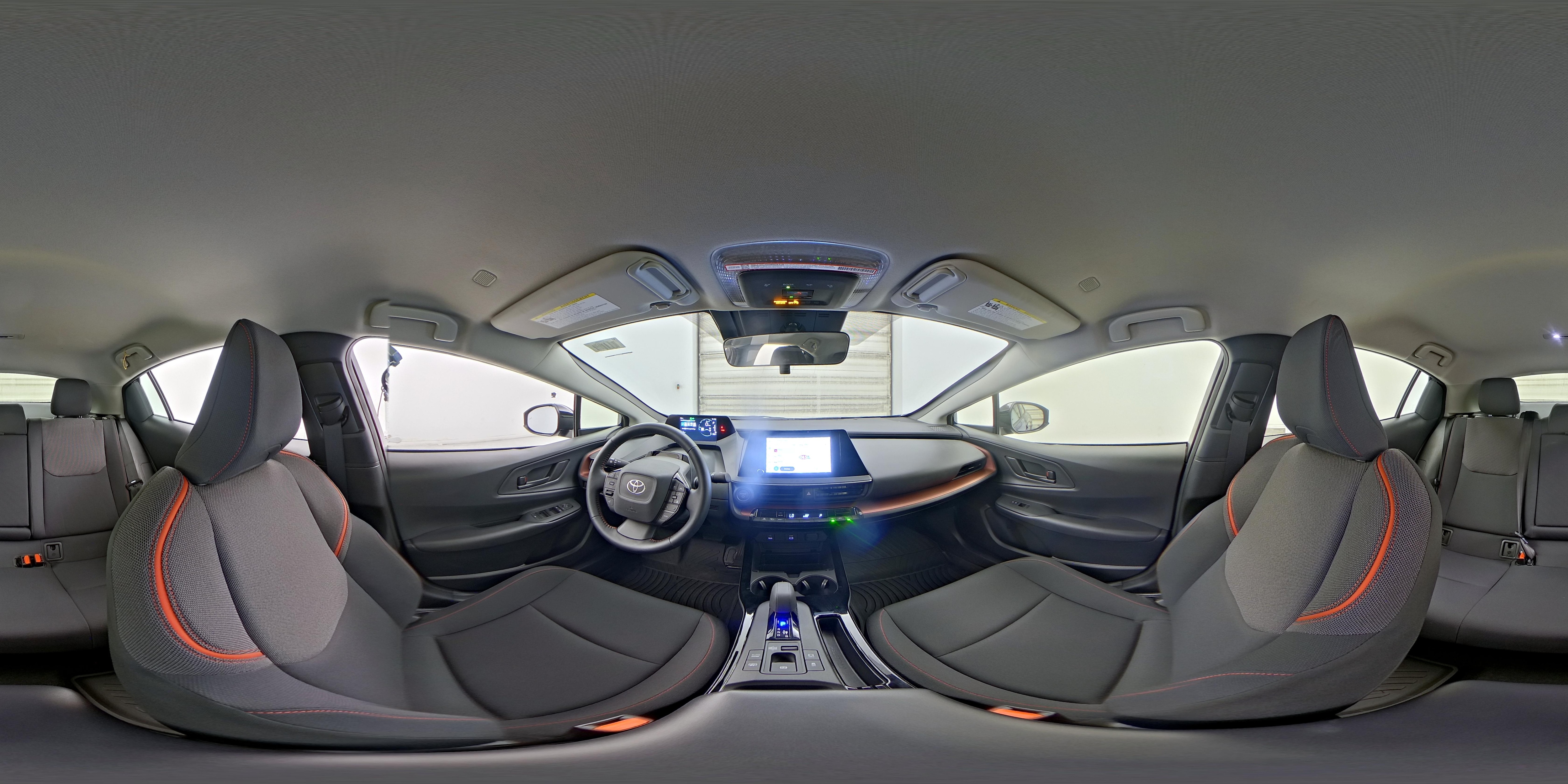 2026 Toyota Prius Plug-in Hybrid SE - Photo 24