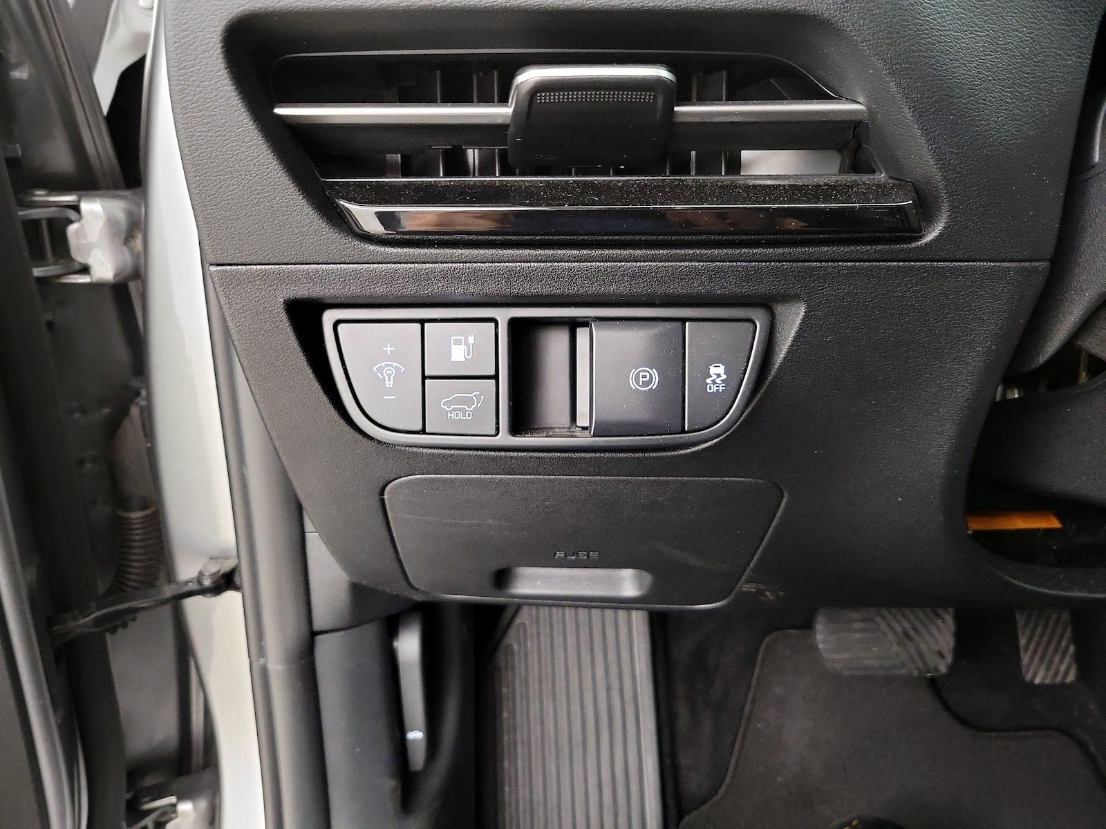 2023 Kia EV6 Wind - Photo 14