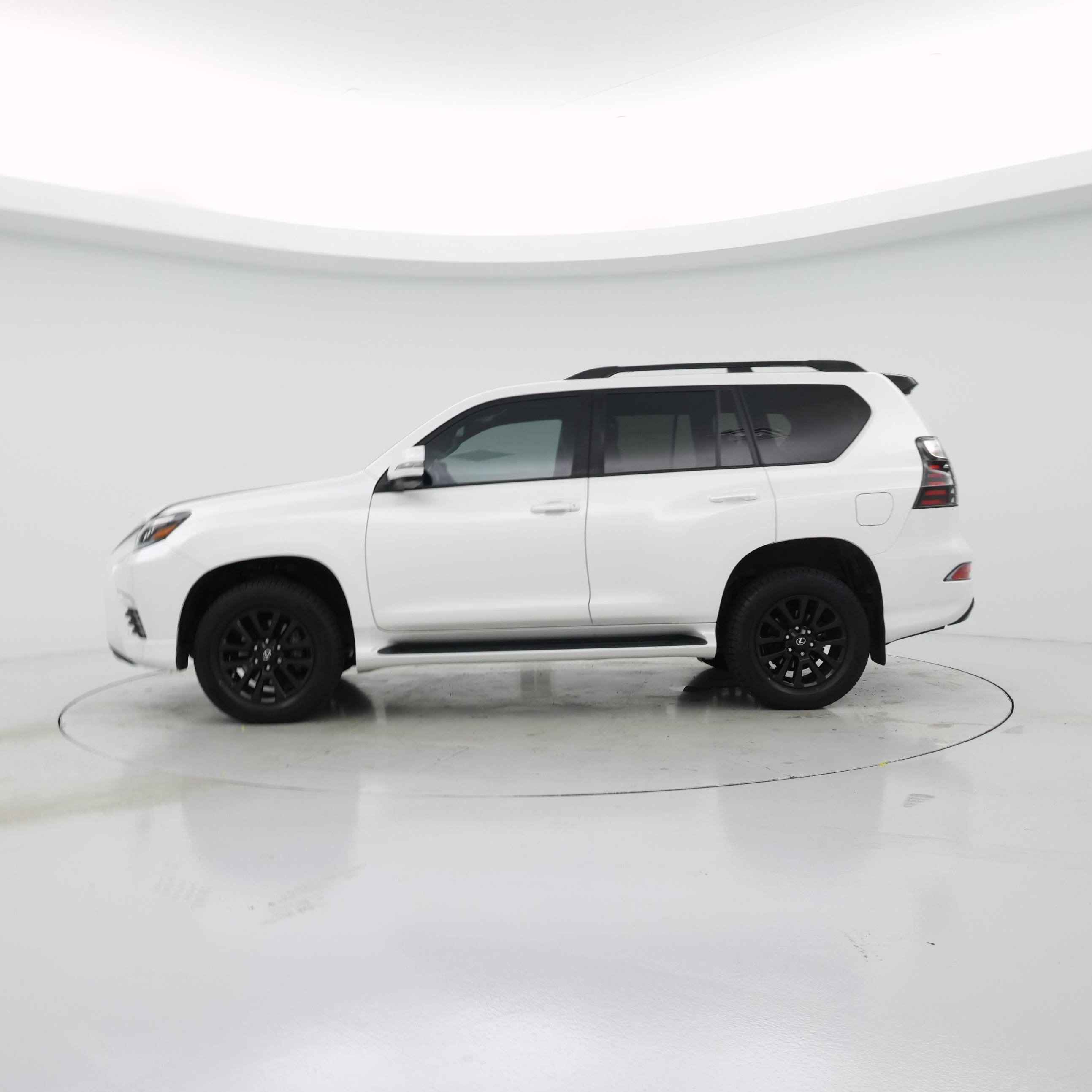 Thumbnail: 2023 Lexus GX - 3