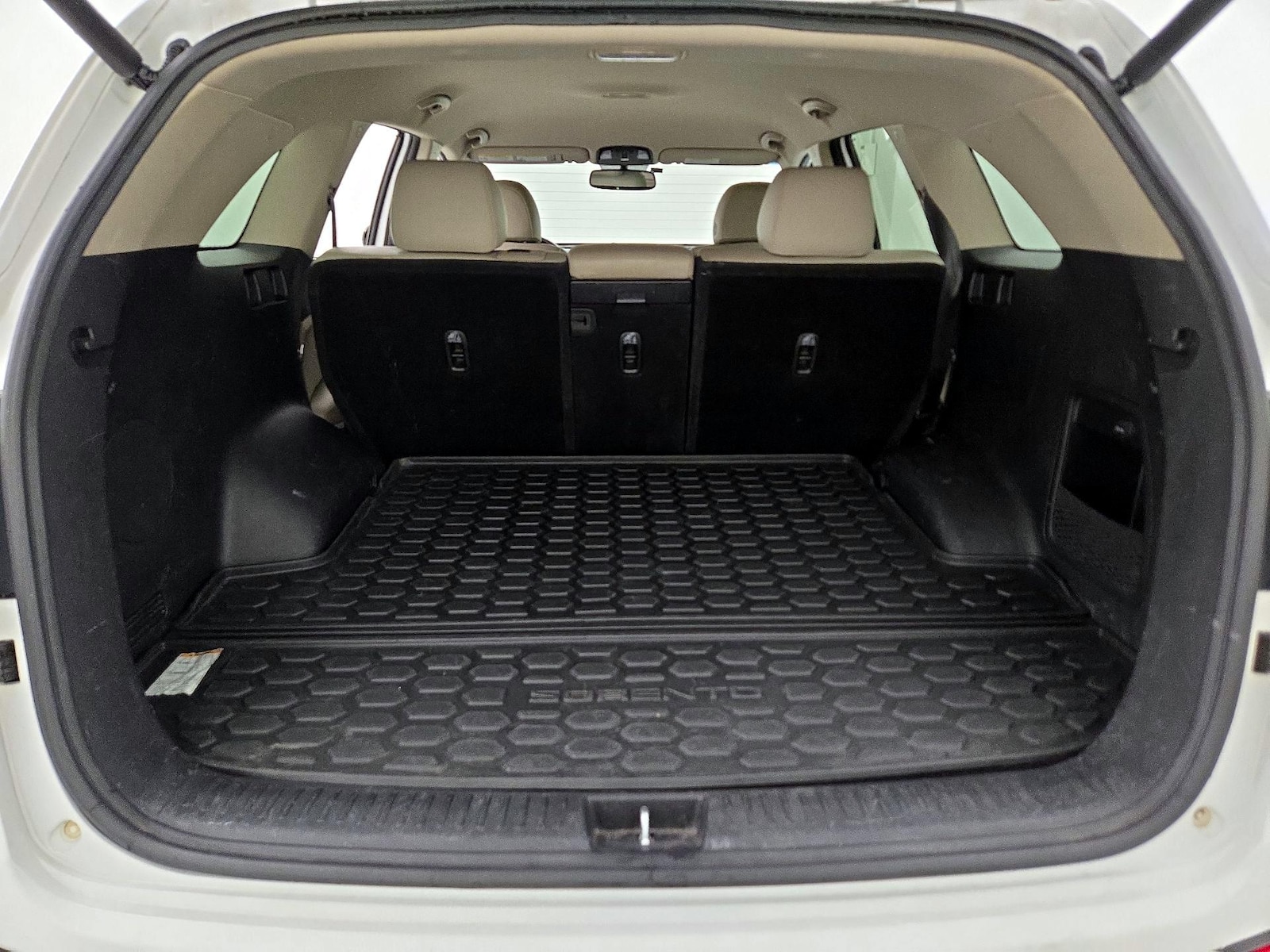 2018 Kia Sorento EX - Photo 21