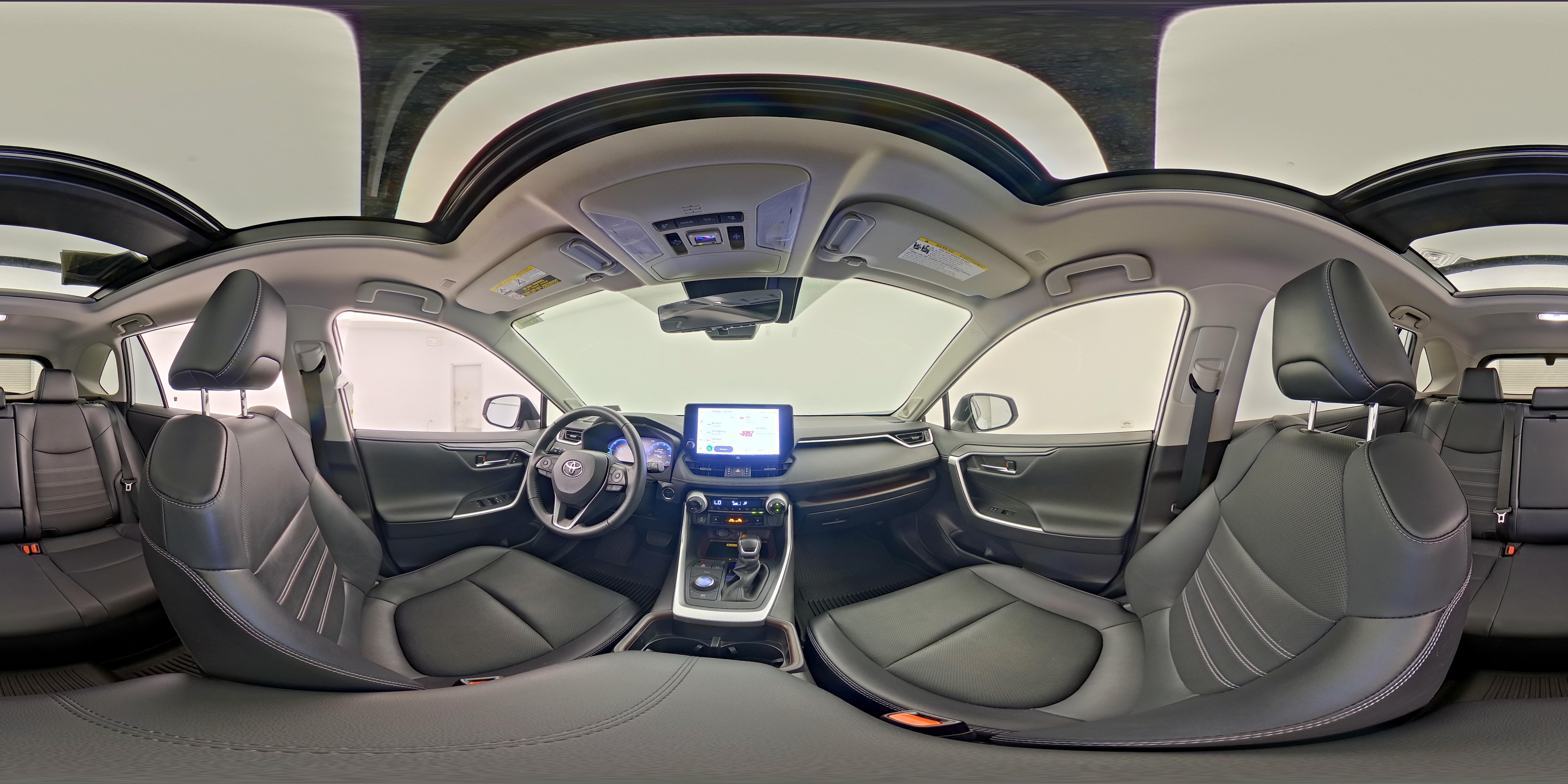 2023 Toyota RAV4 Limited - Photo 26