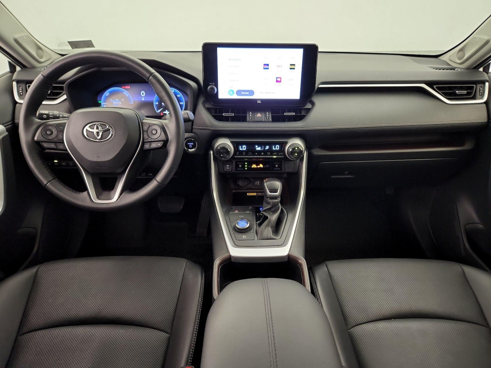 2023 Toyota RAV4 Limited - Photo 10