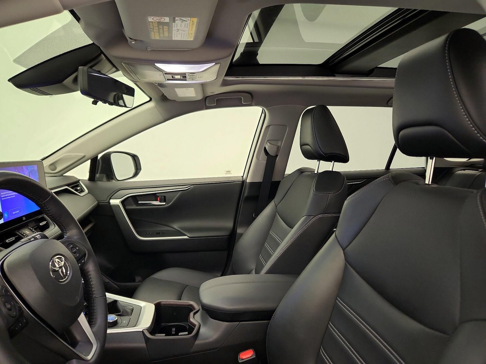 2023 Toyota RAV4 Limited - Photo 20