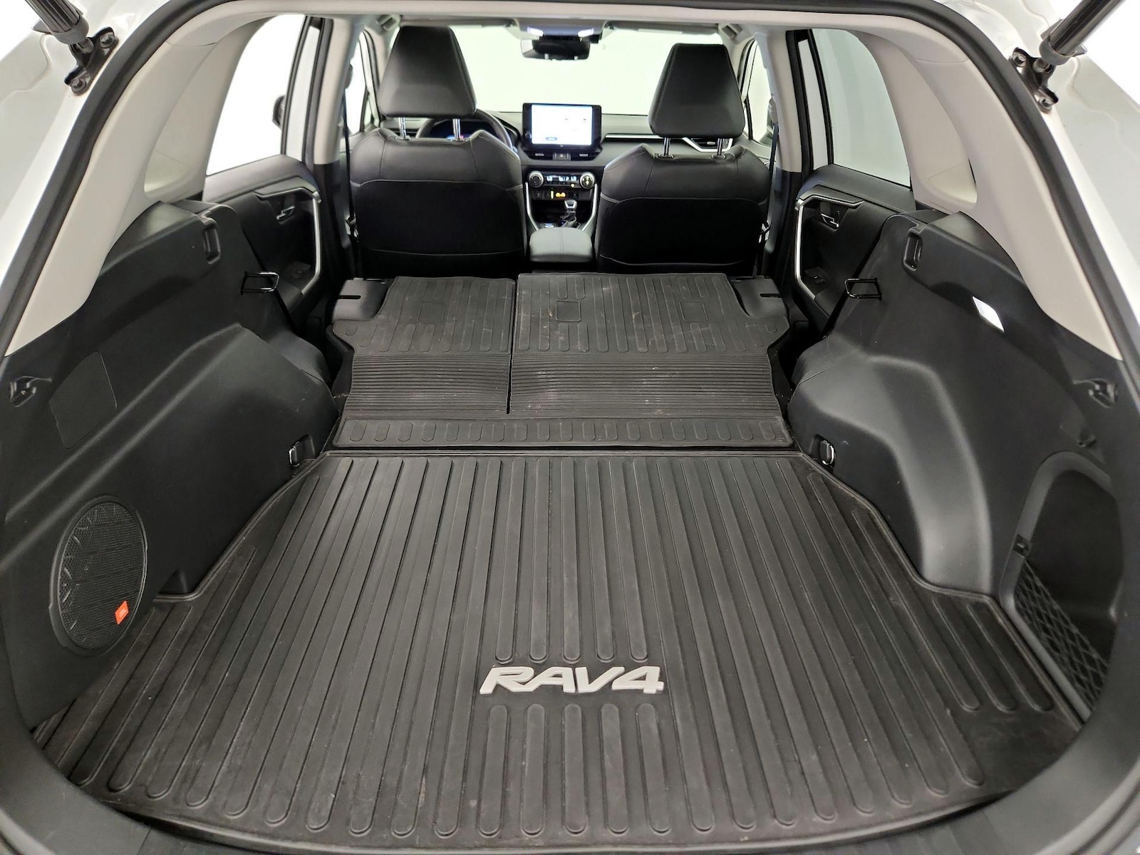 2023 Toyota RAV4 Limited - Photo 23