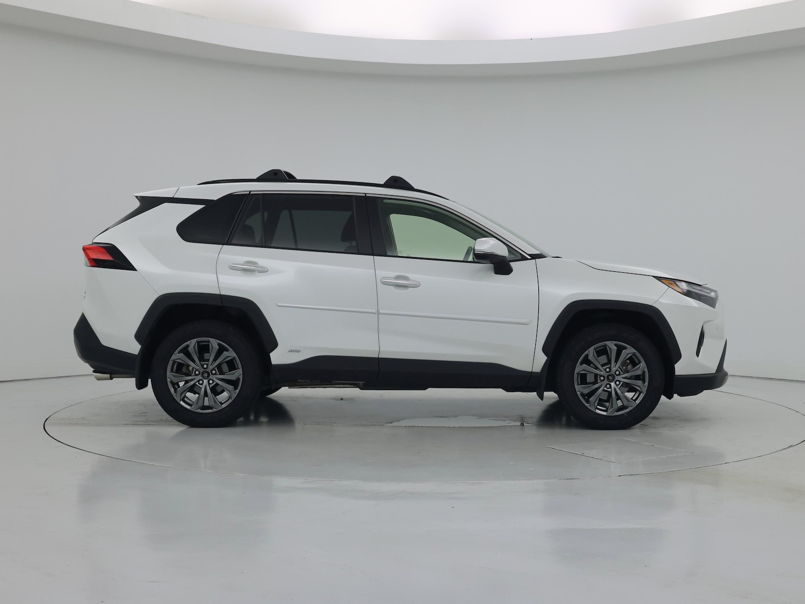 2023 Toyota RAV4 Limited - Photo 8