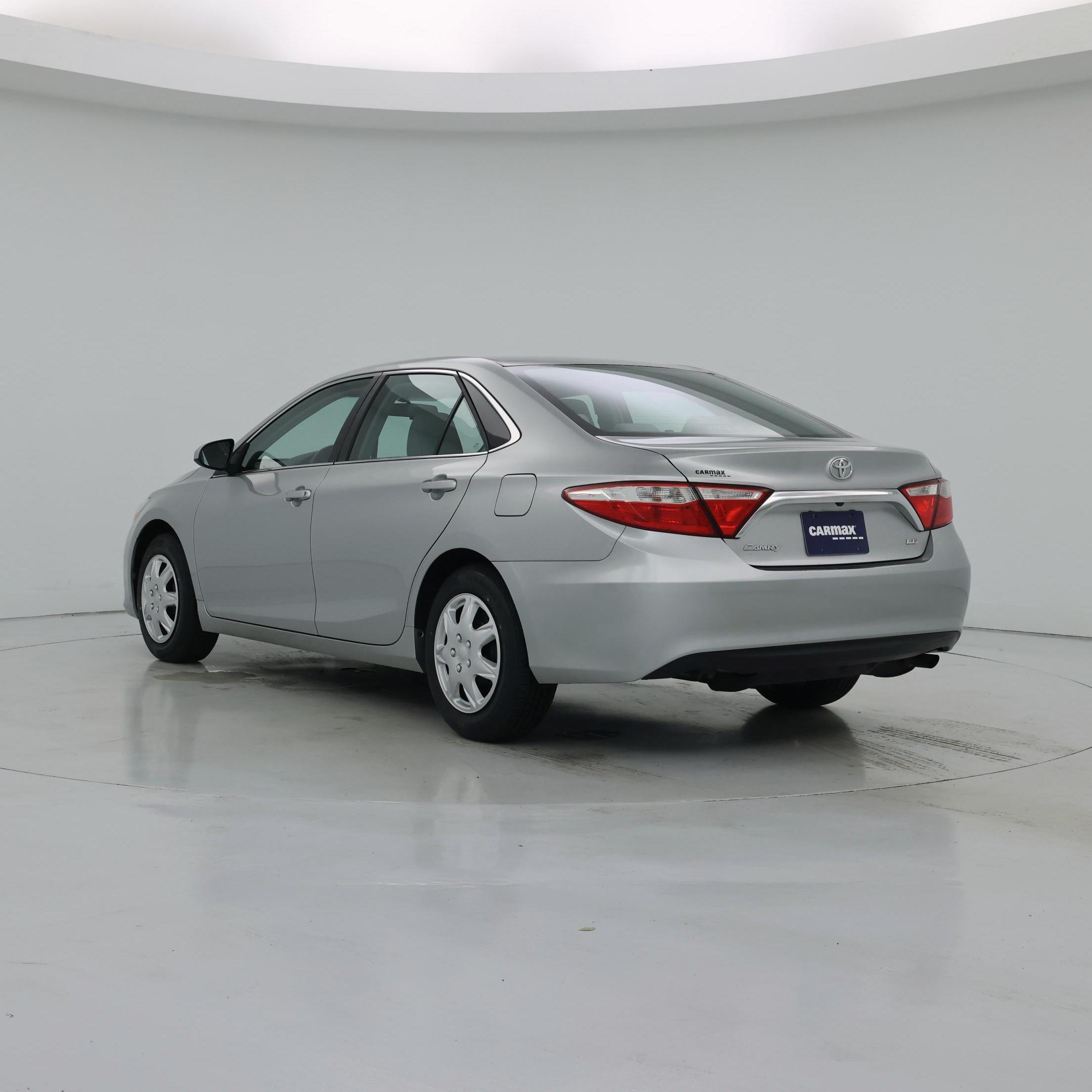 Thumbnail: 2015 Toyota Camry - 2