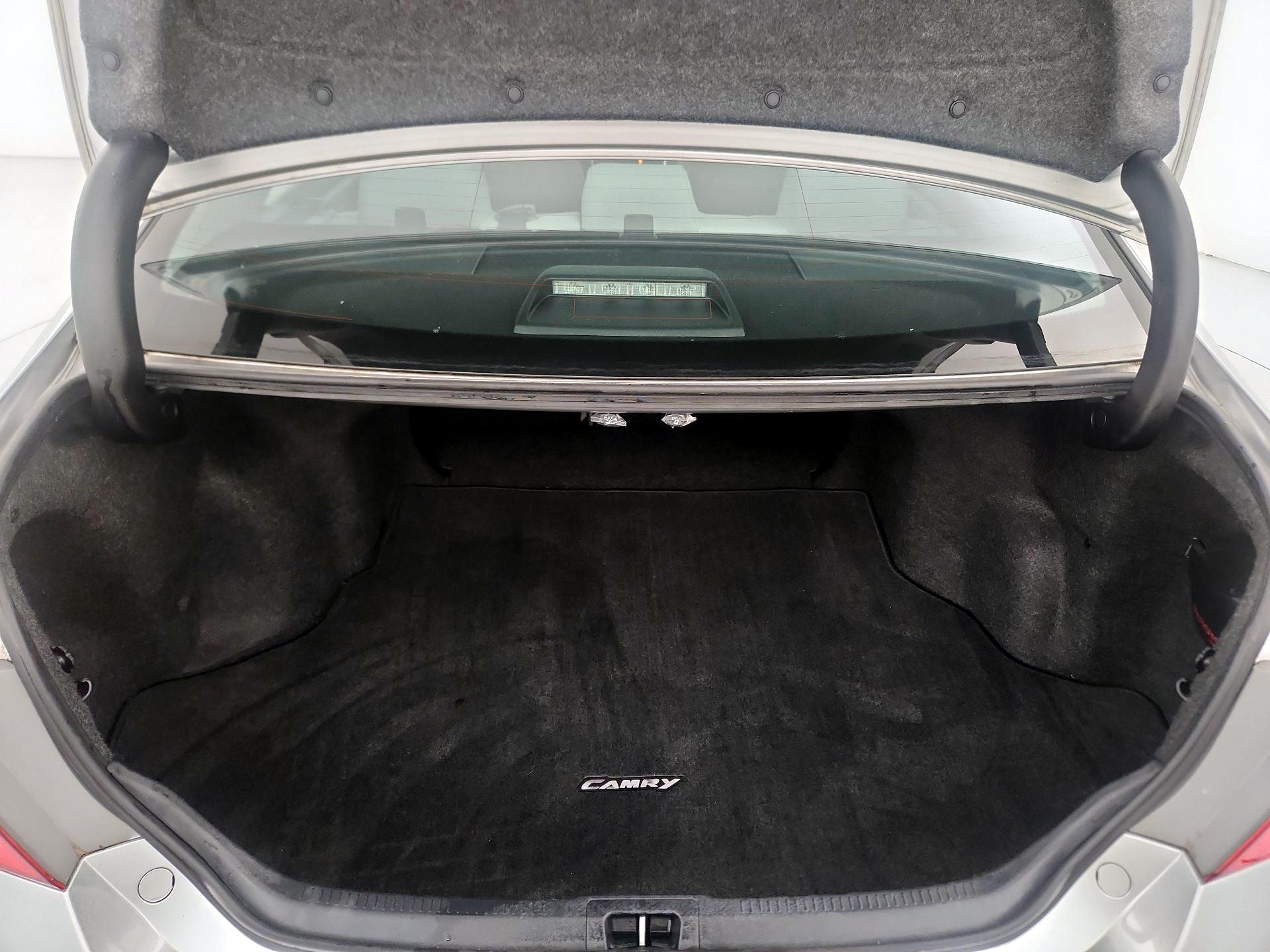 Thumbnail: 2015 Toyota Camry - 20