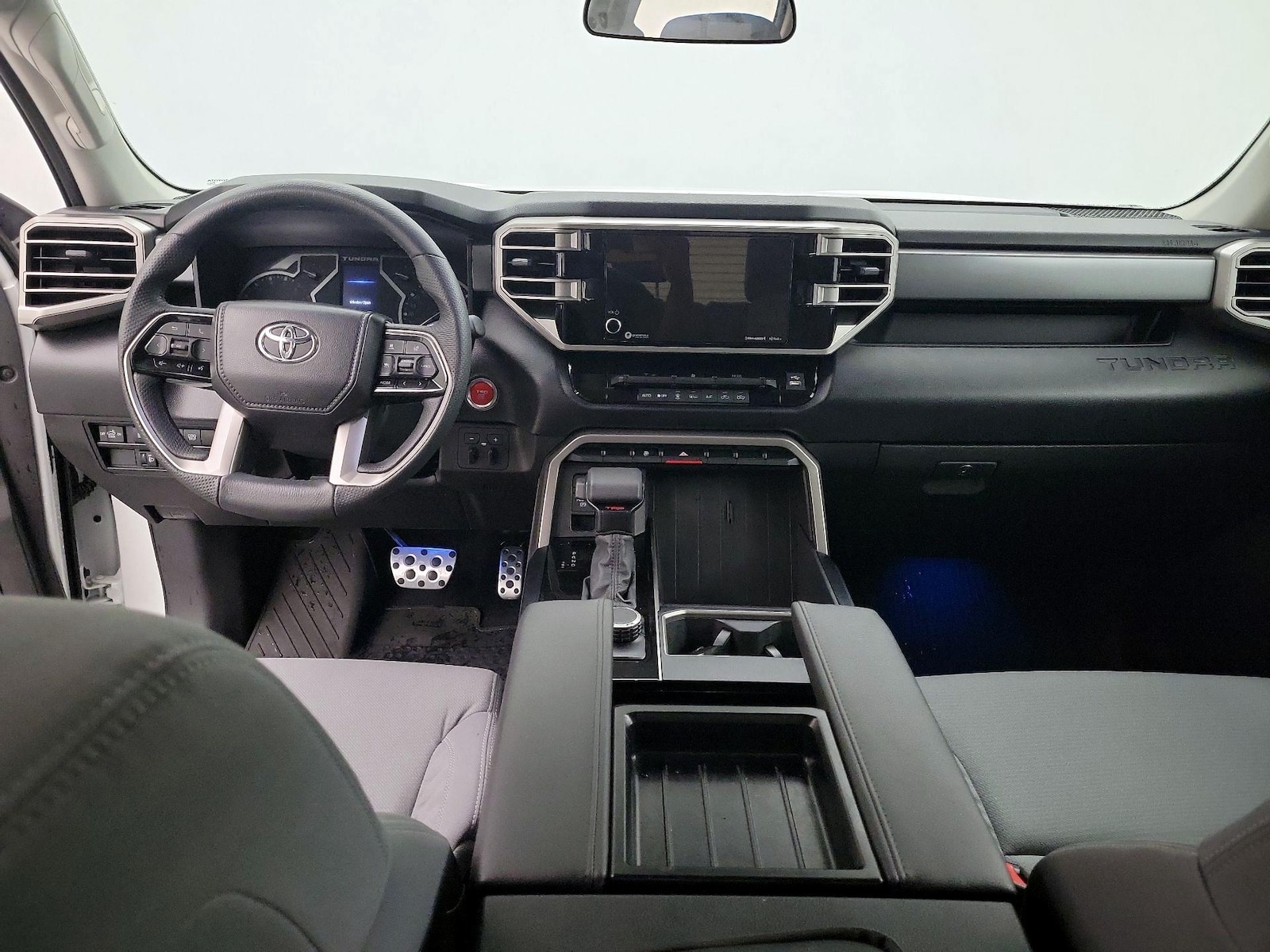 2024 Toyota Tundra SR5 - Photo 10