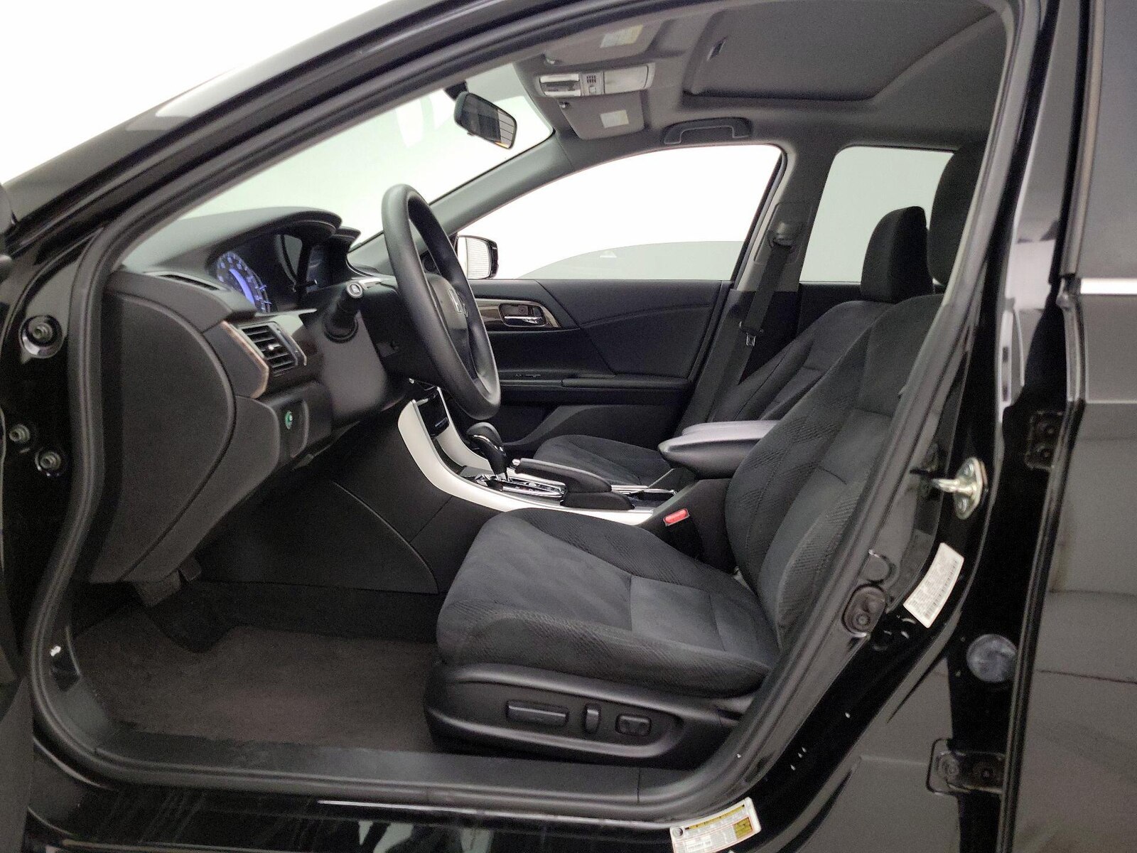 Power Seat(s) & Side Airbags