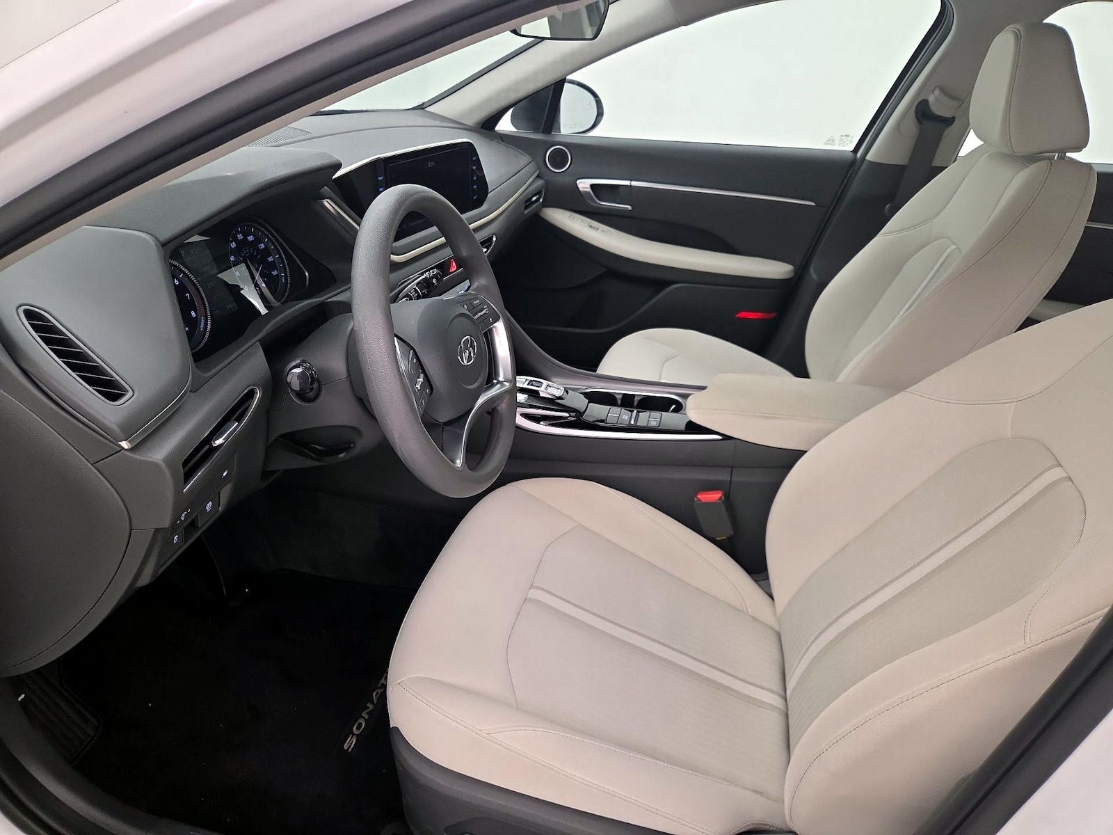 2023 Hyundai Sonata SEL - Photo 12