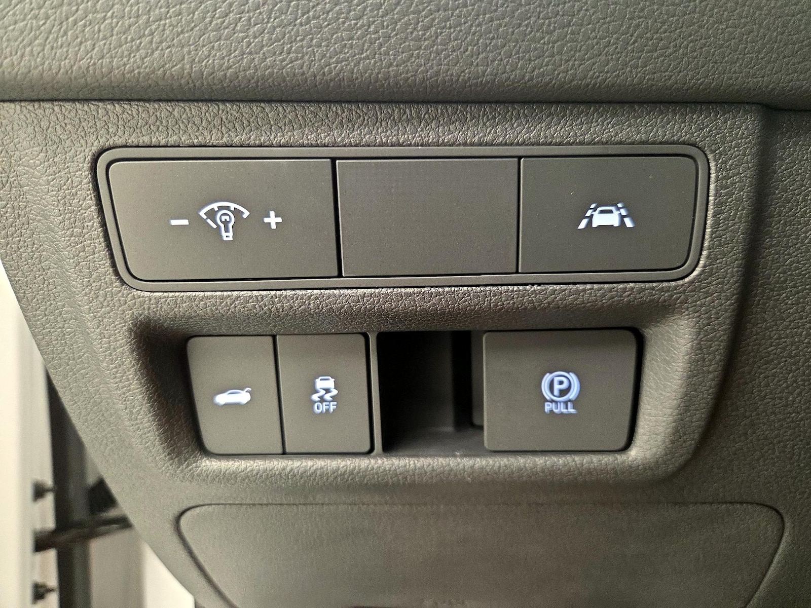 2023 Hyundai Sonata SEL - Photo 14