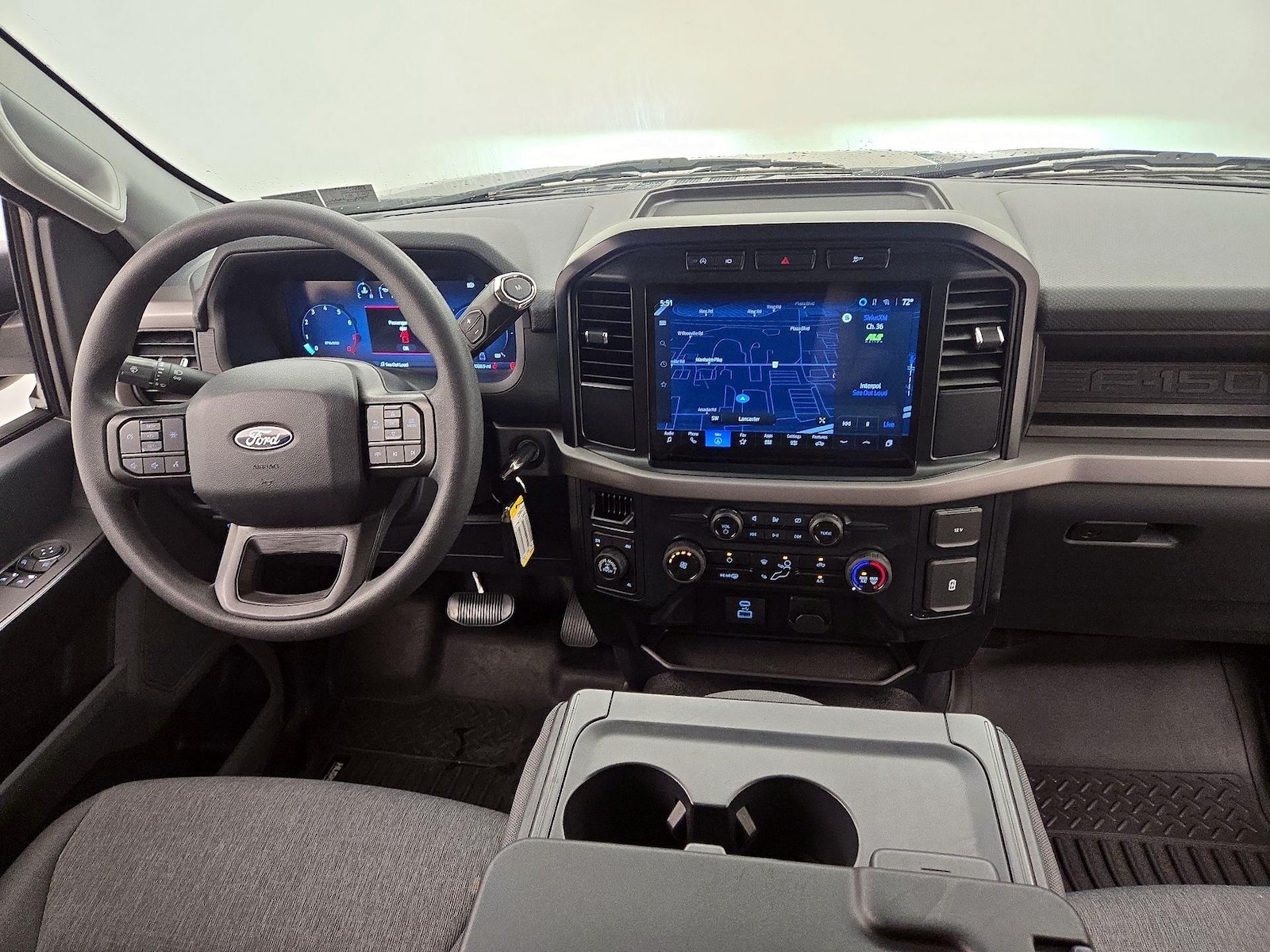 Apple CarPlay® & Android Auto™