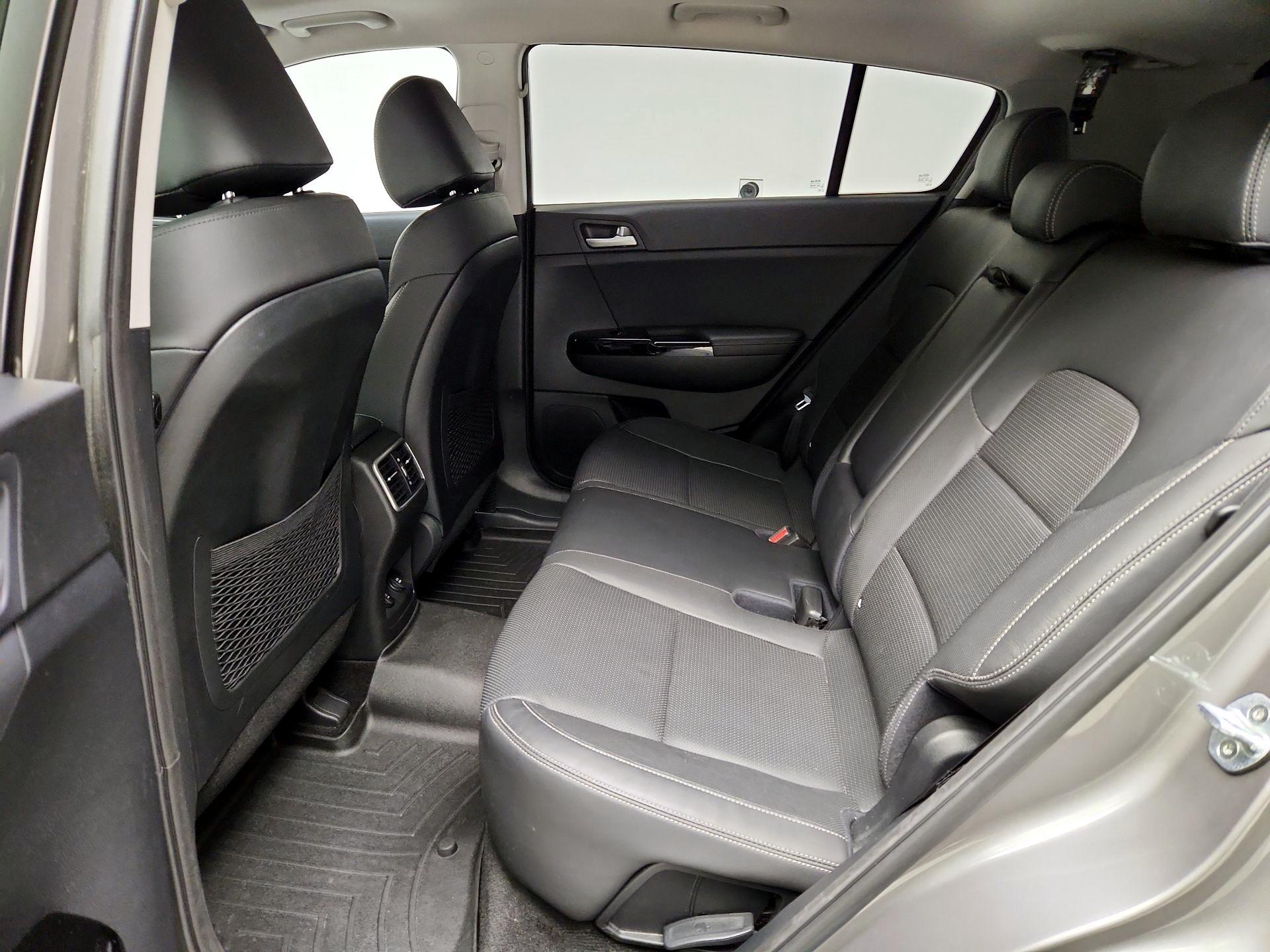 Thumbnail: 2018 Kia Sportage - 19