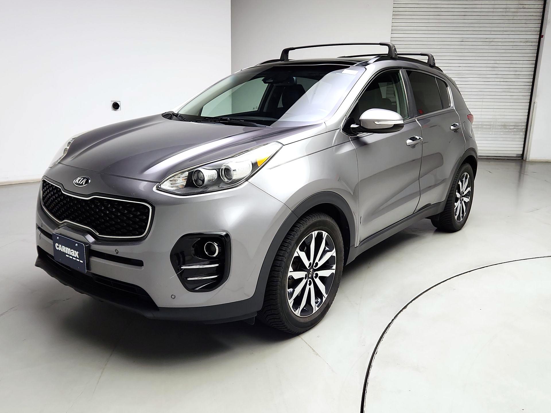 Thumbnail: 2018 Kia Sportage - 3