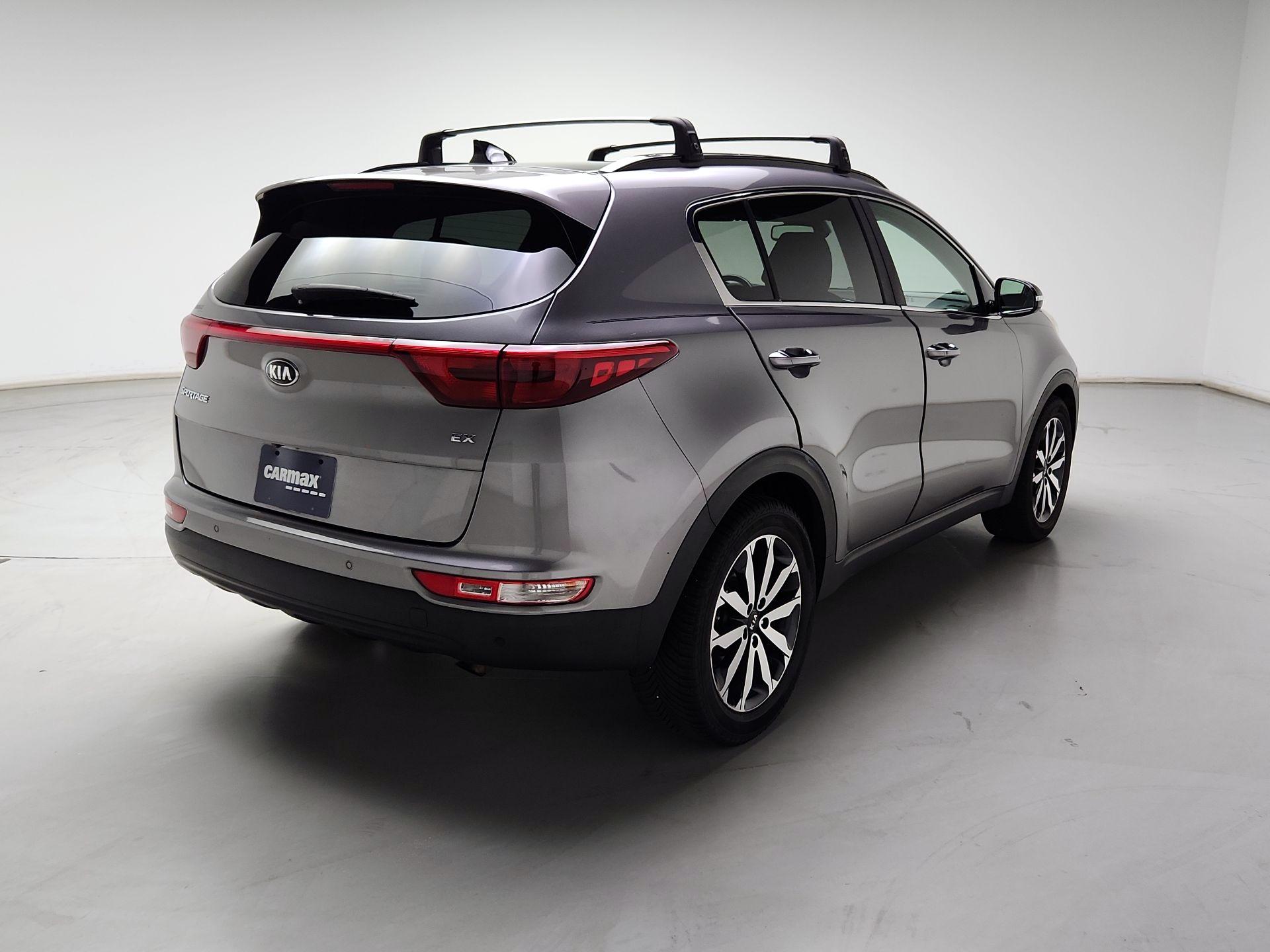 Thumbnail: 2018 Kia Sportage - 5