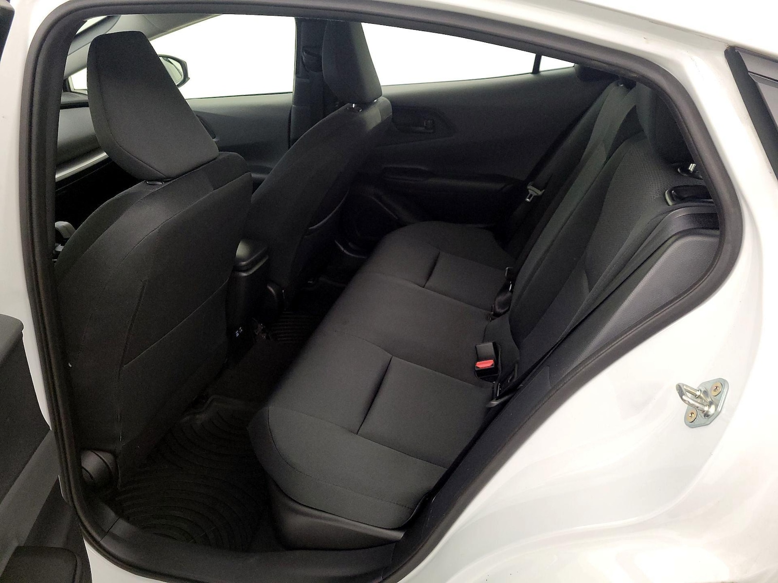 2024 Toyota Prius LE - Photo 20
