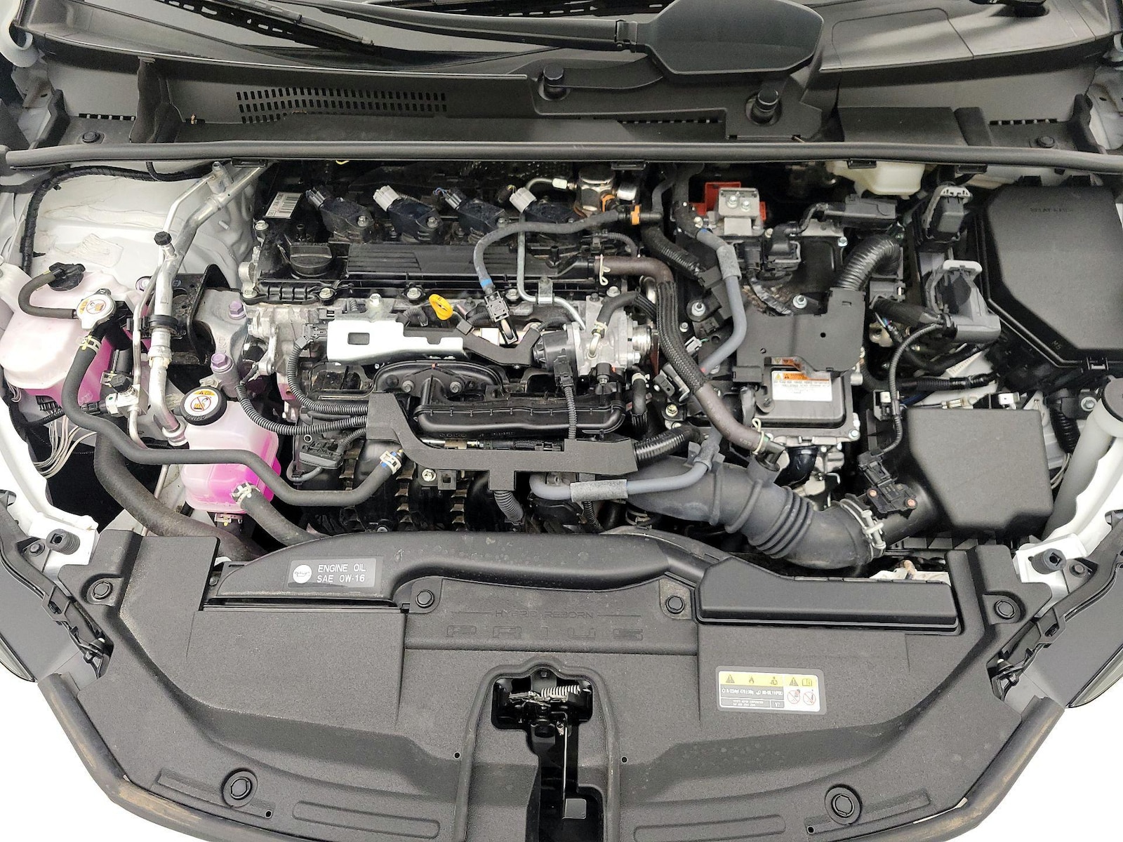 2024 Toyota Prius LE - Photo 22